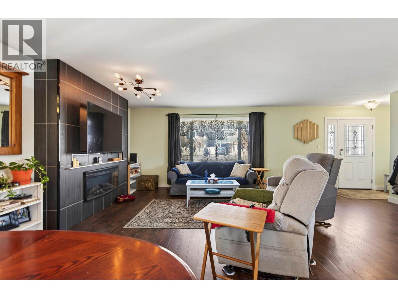 562 PINE Street, Ashcroft