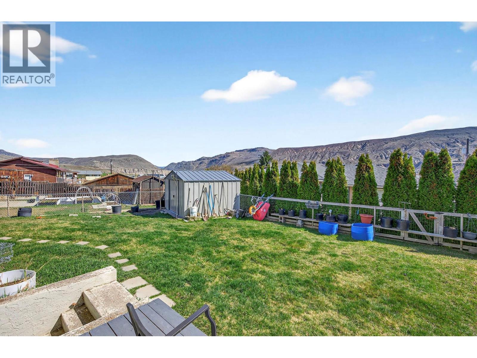 562 PINE Street, Ashcroft