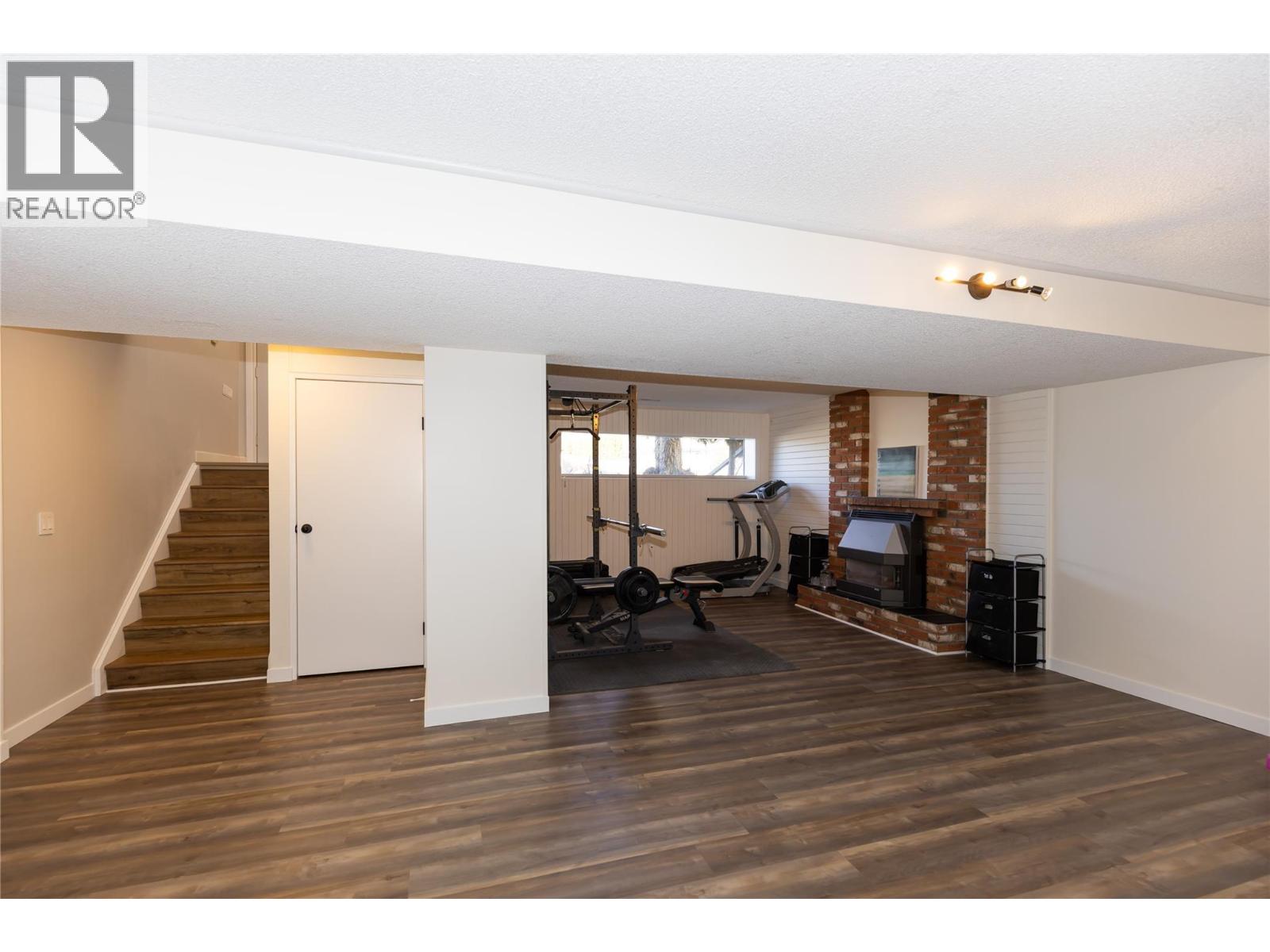  2549 Crestline Place, Kamloops