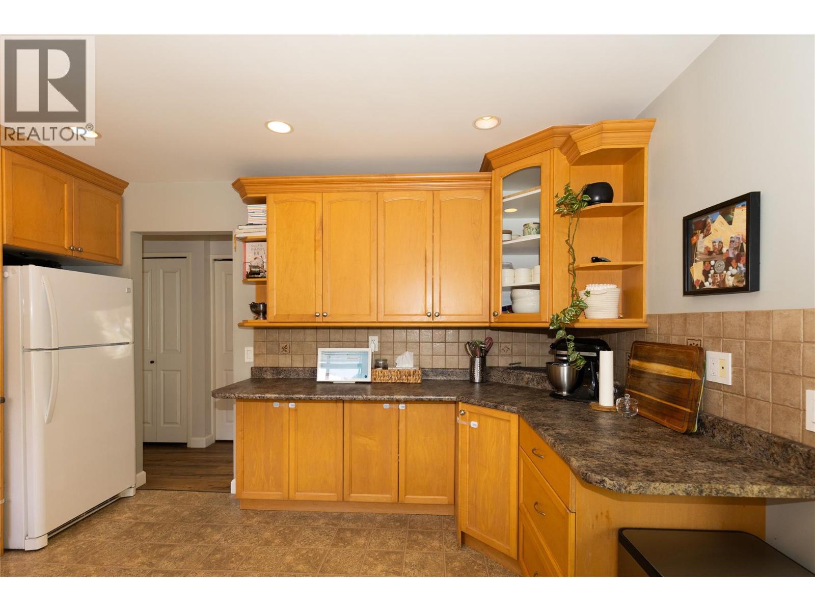  2549 Crestline Place, Kamloops