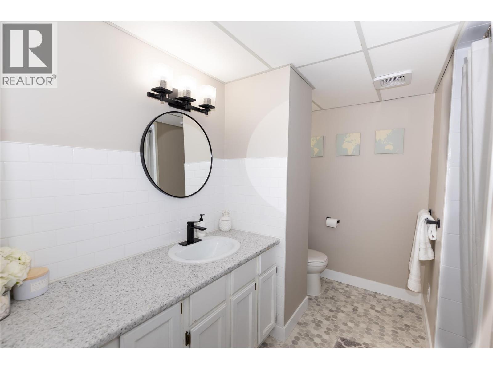  2549 Crestline Place, Kamloops