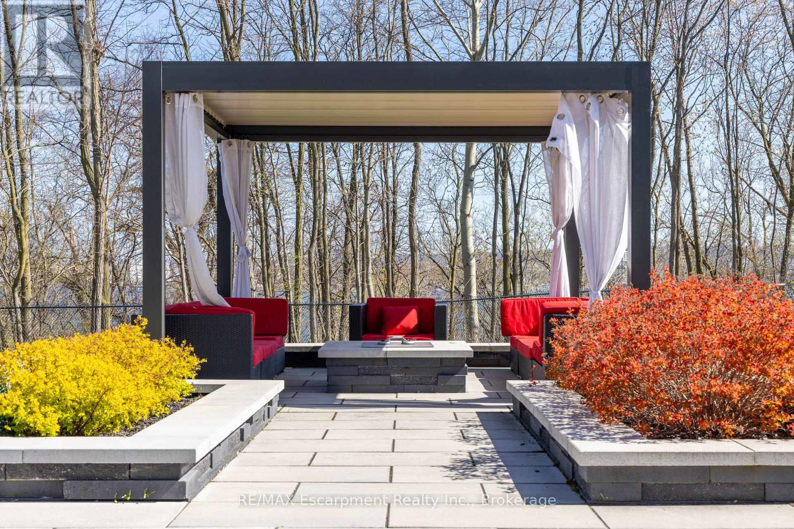 676 BAYSHORE BOULEVARD - 31