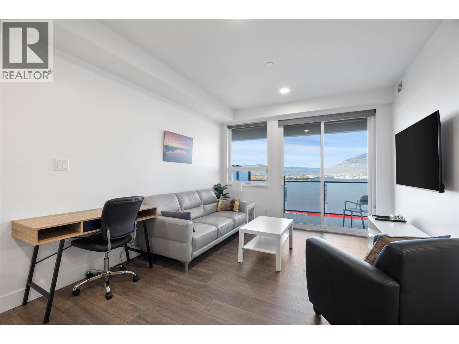 #518 444 ST PAUL STREET - 8