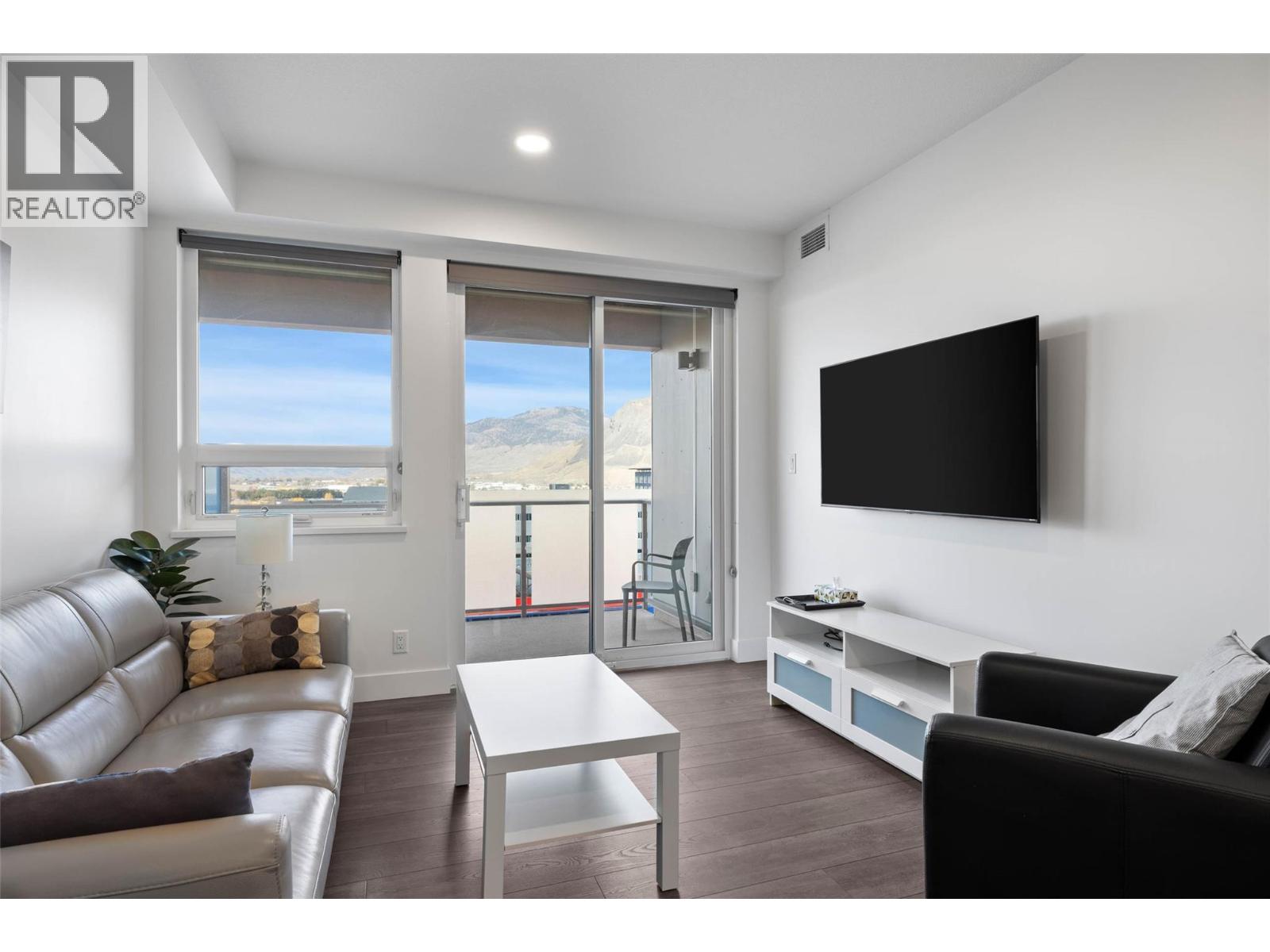 #518 444 ST PAUL STREET - 9