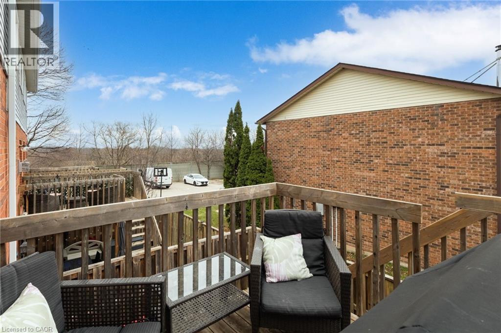 #43 2065 AMHERST HEIGHTS COURT - 31