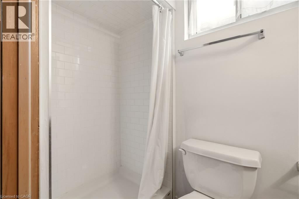 890 FALCON BOULEVARD - 38