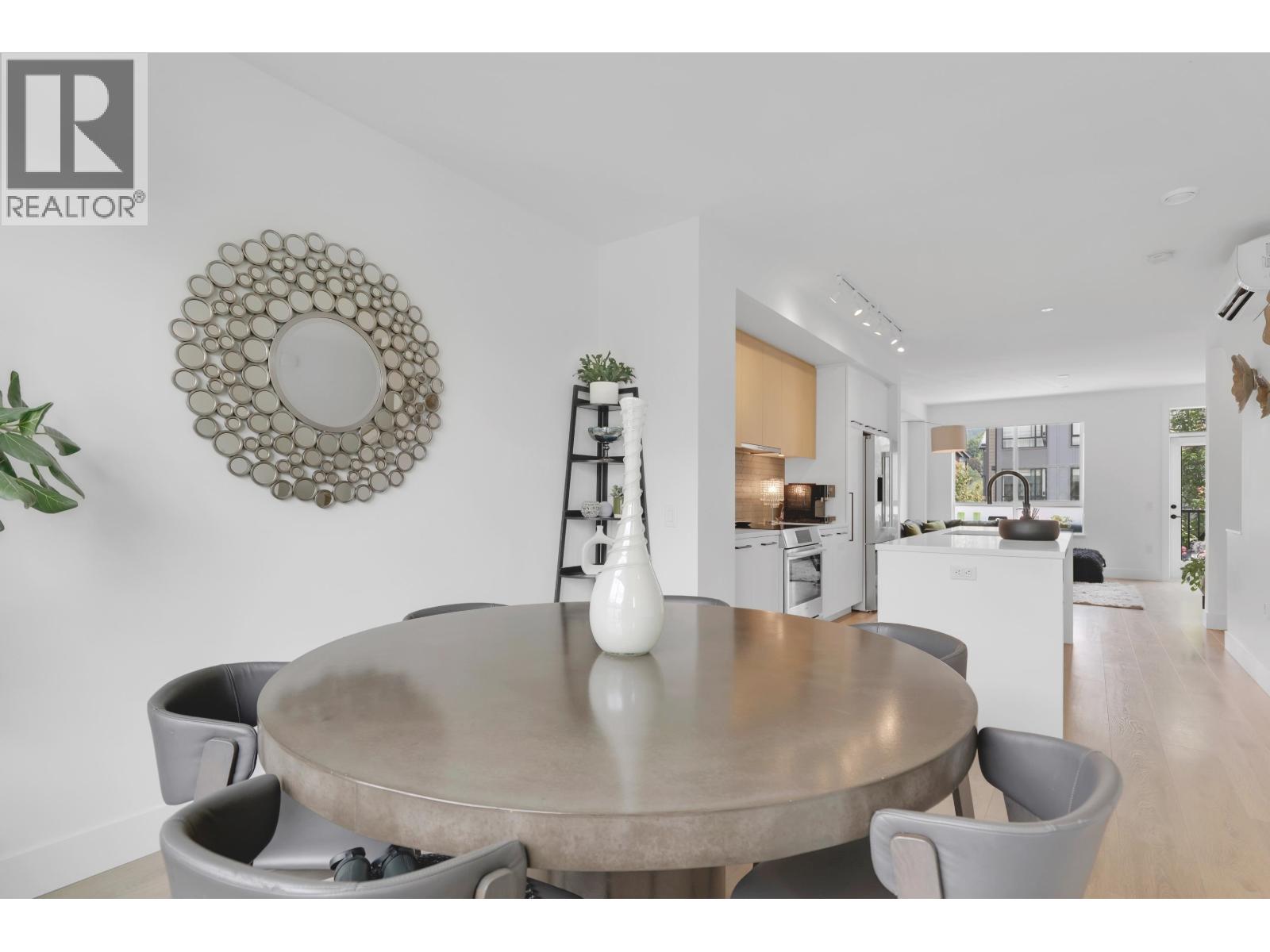 38043 HELM WAY, Squamish