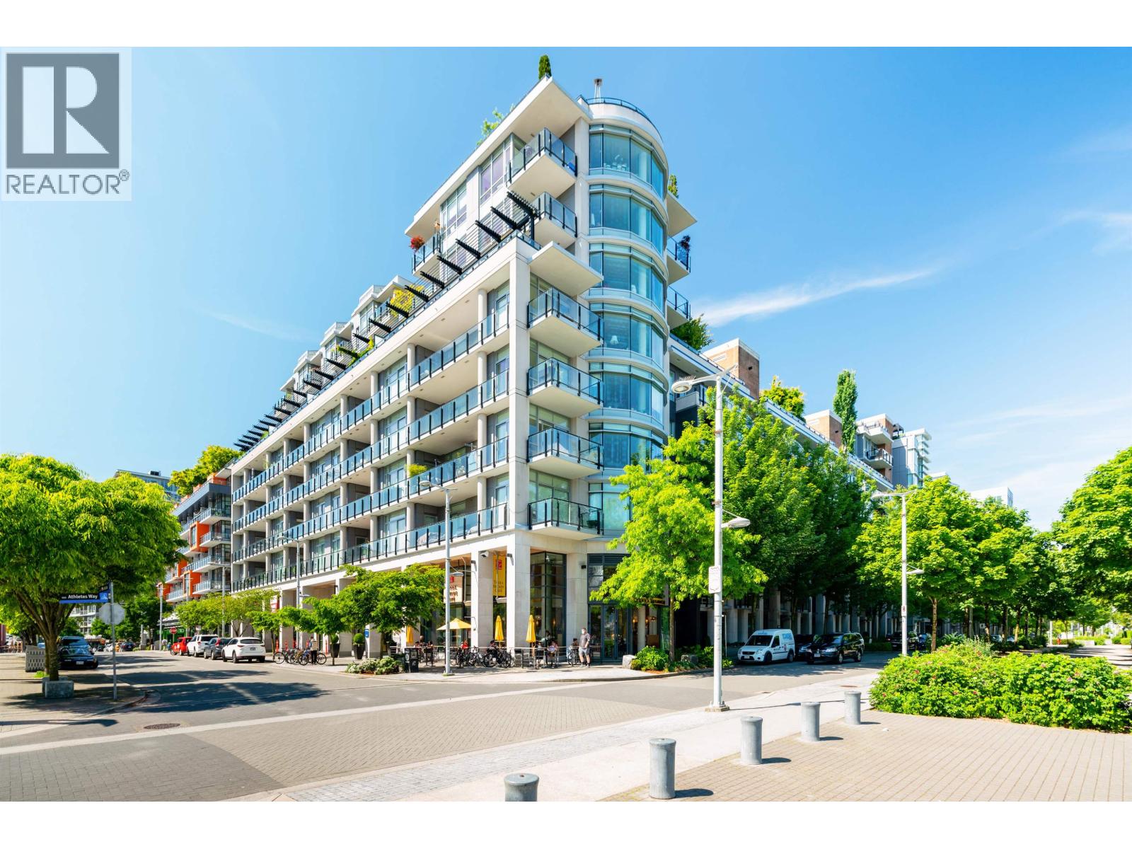 102 128 ATHLETES WAY, Vancouver