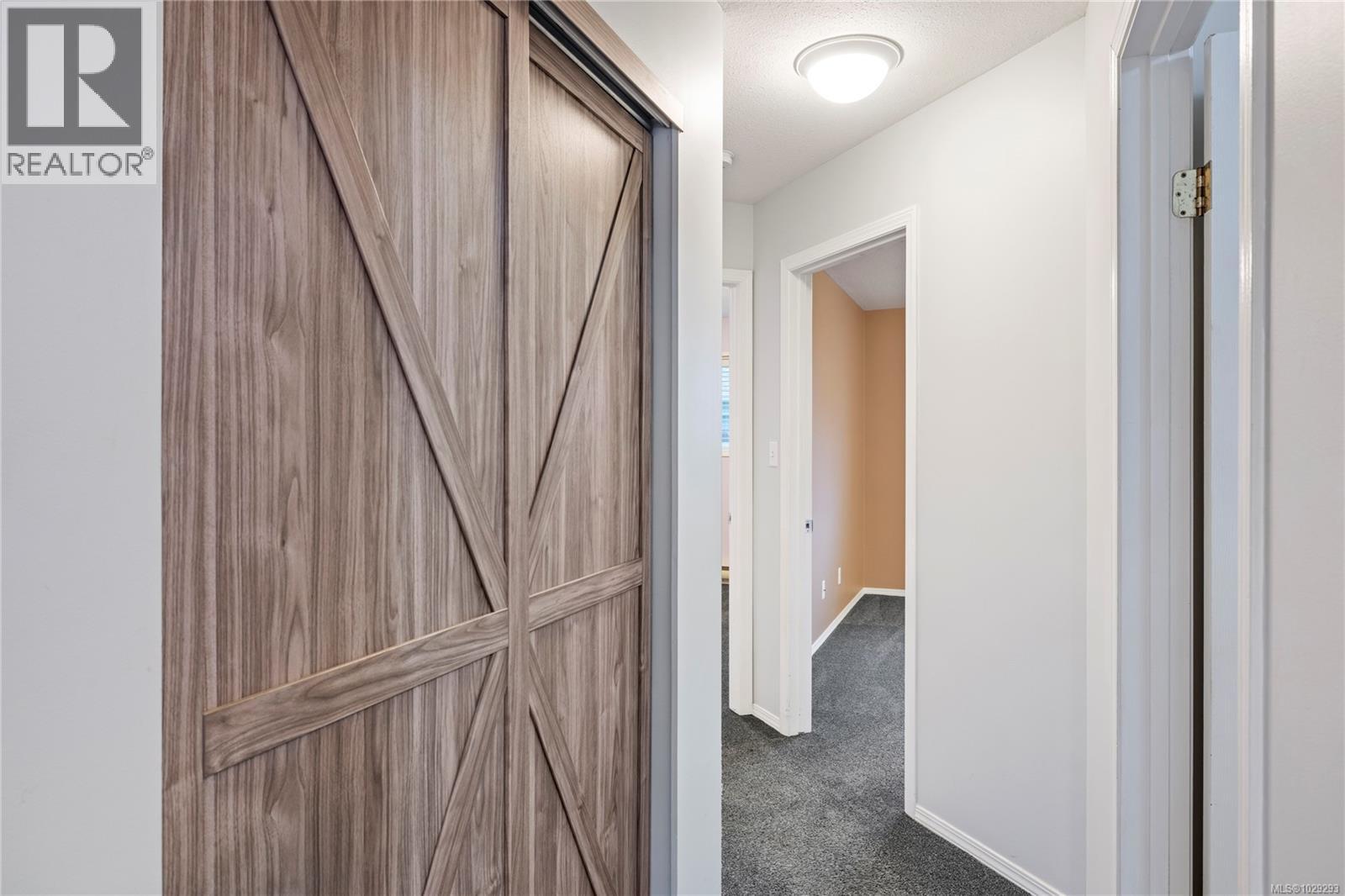 #125 2191 MURRELET DR - 24