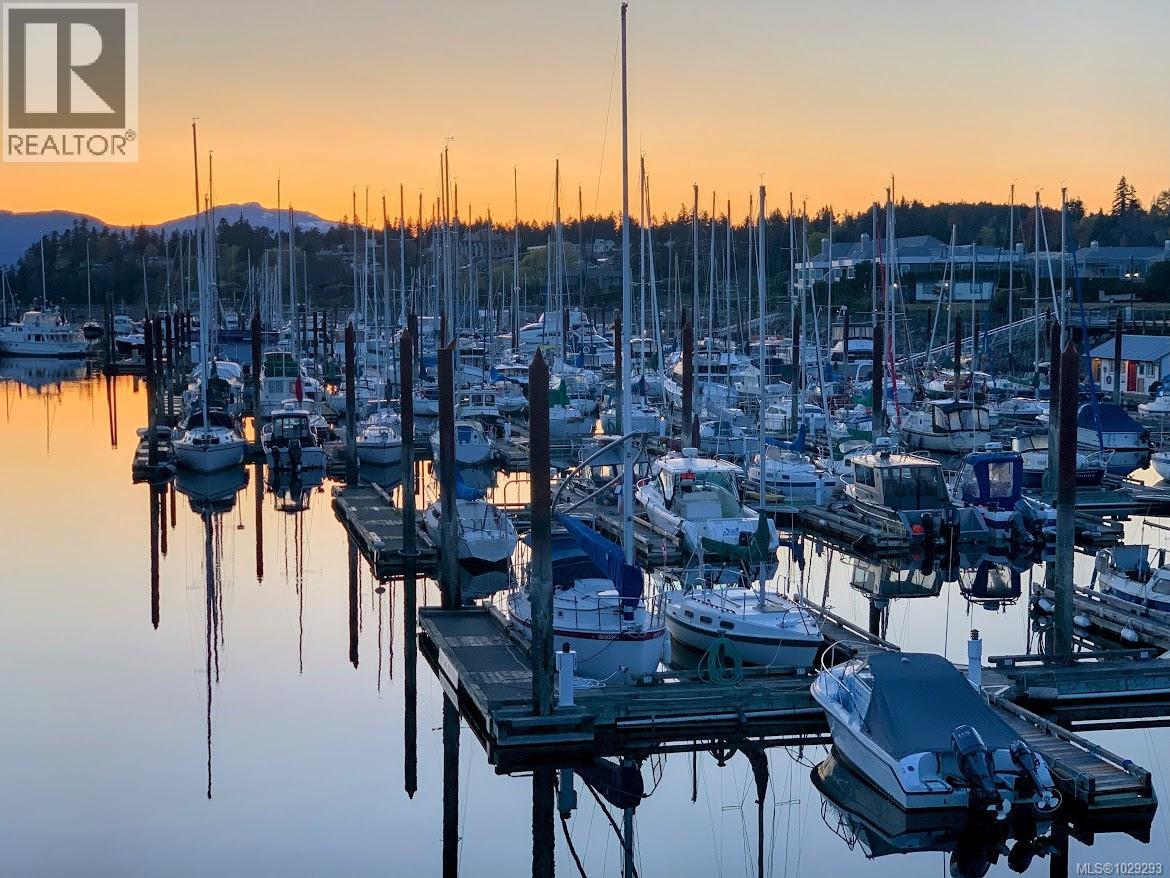 #125 2191 MURRELET DR - 30