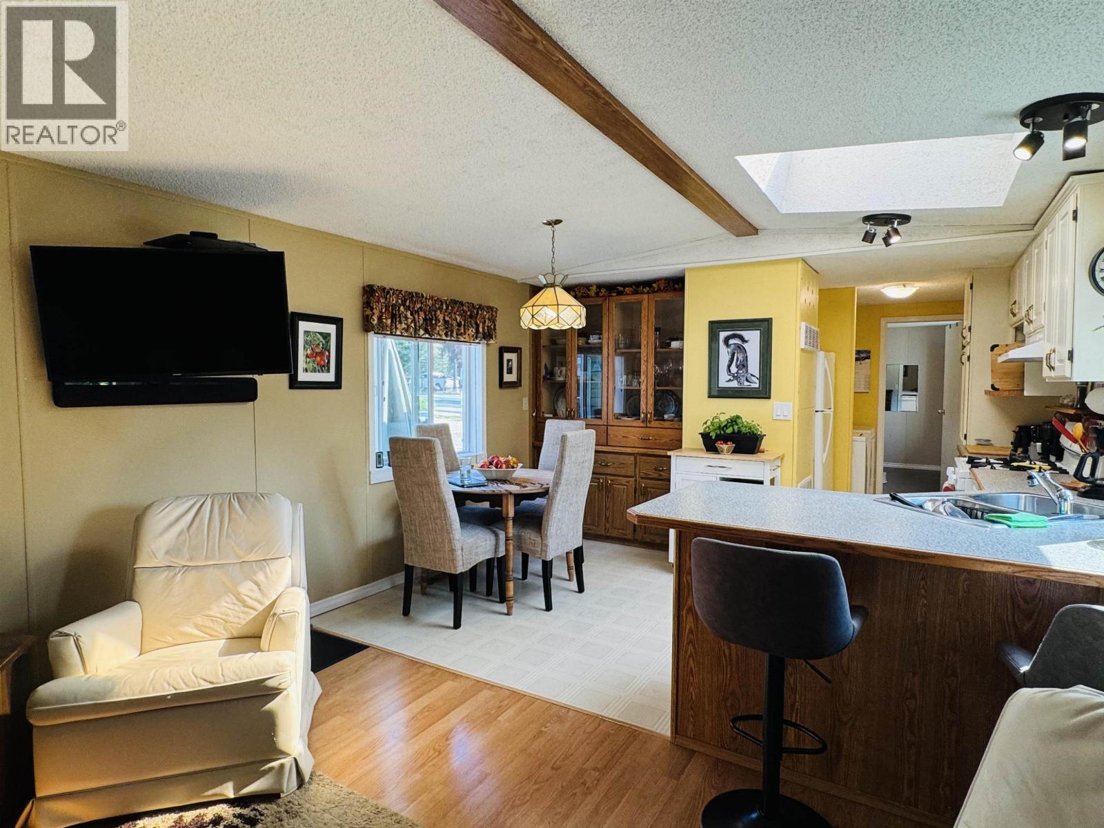 287 WESTCOAST ROAD - 8