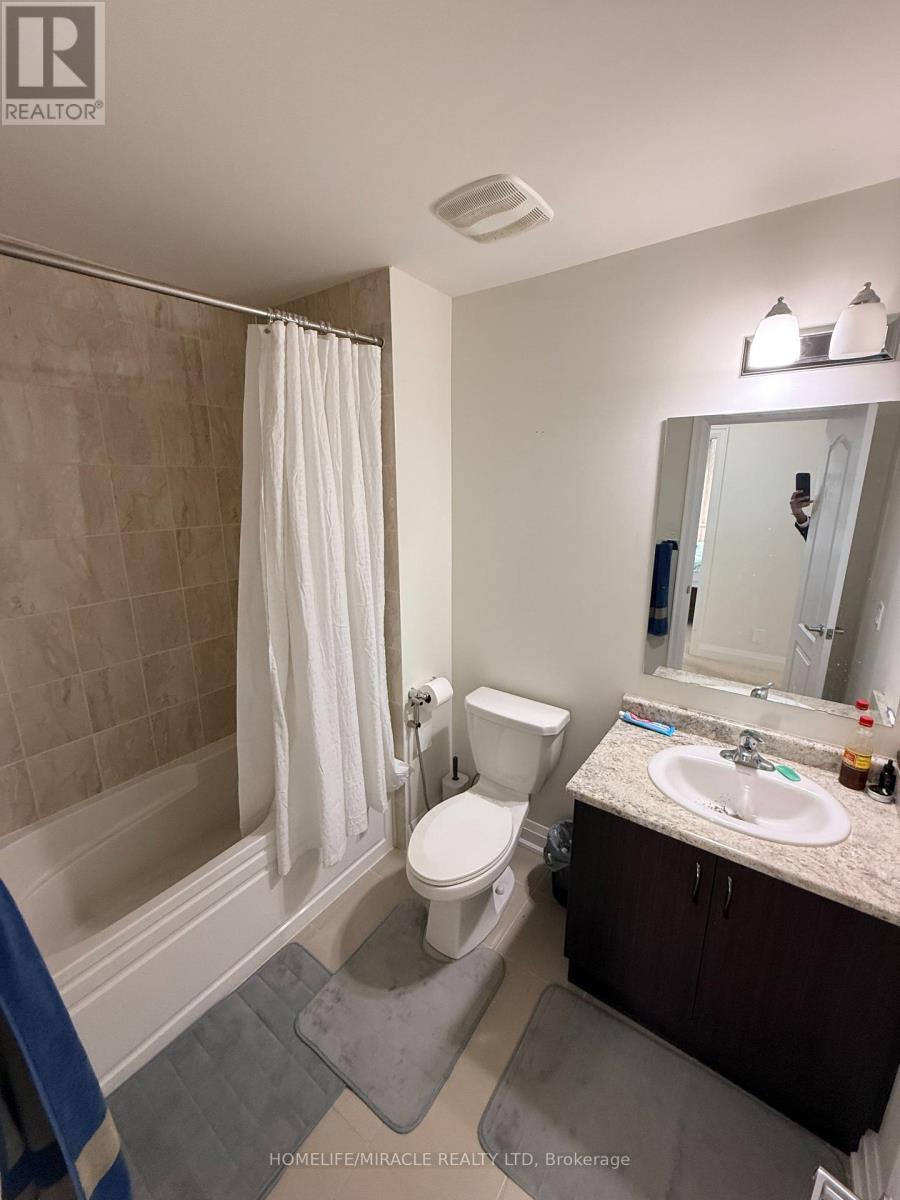 300 SYMINGTON COURT - 20