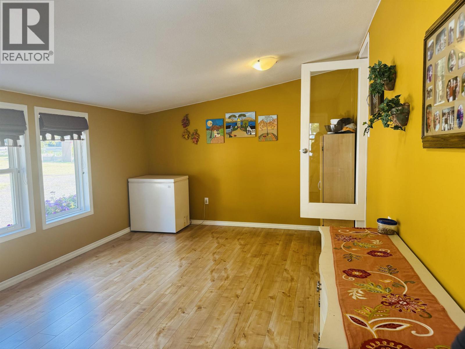 287 WESTCOAST ROAD - 24