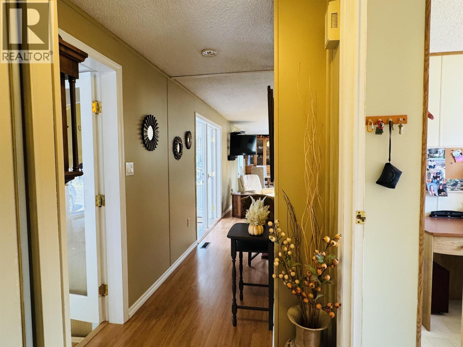 287 WESTCOAST ROAD - 21