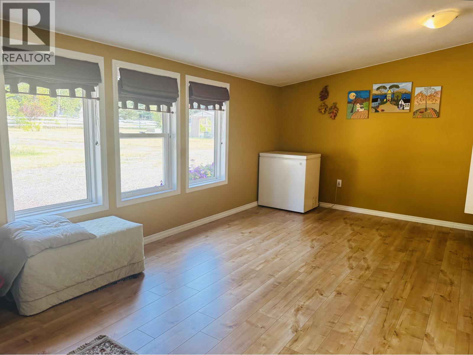 287 WESTCOAST ROAD - 23