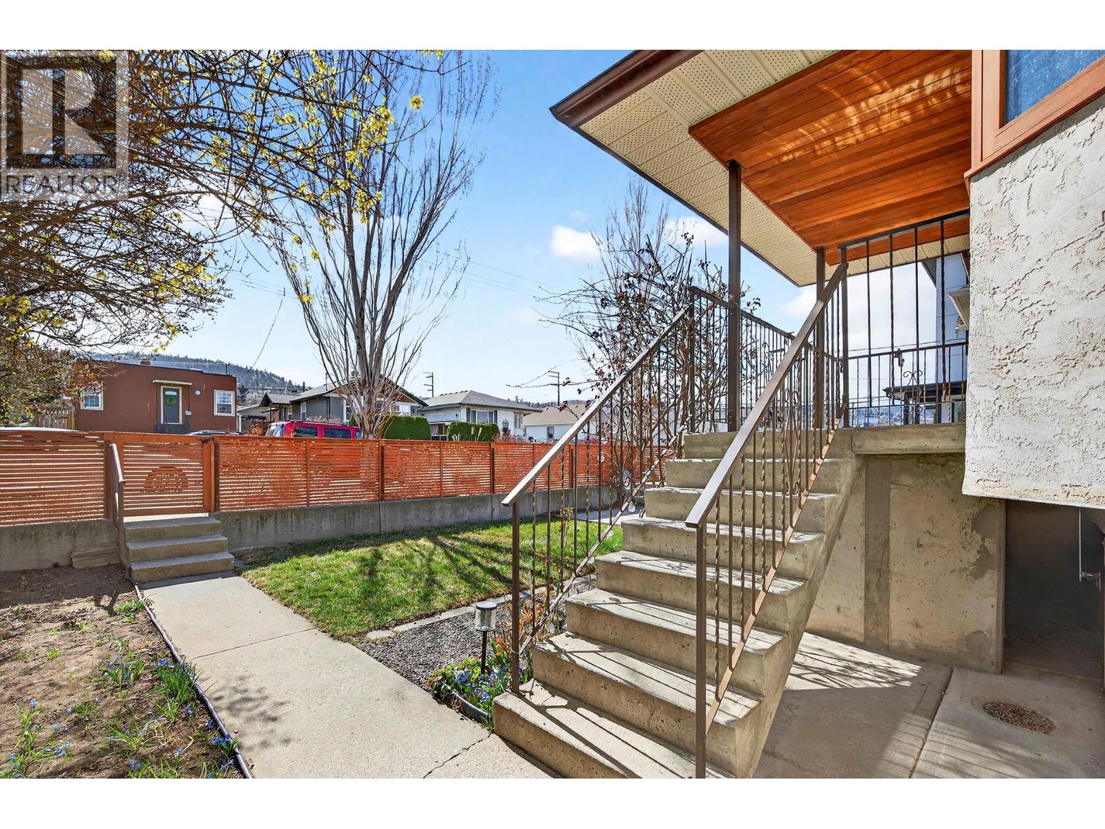 930 NICOLA STREET - 51