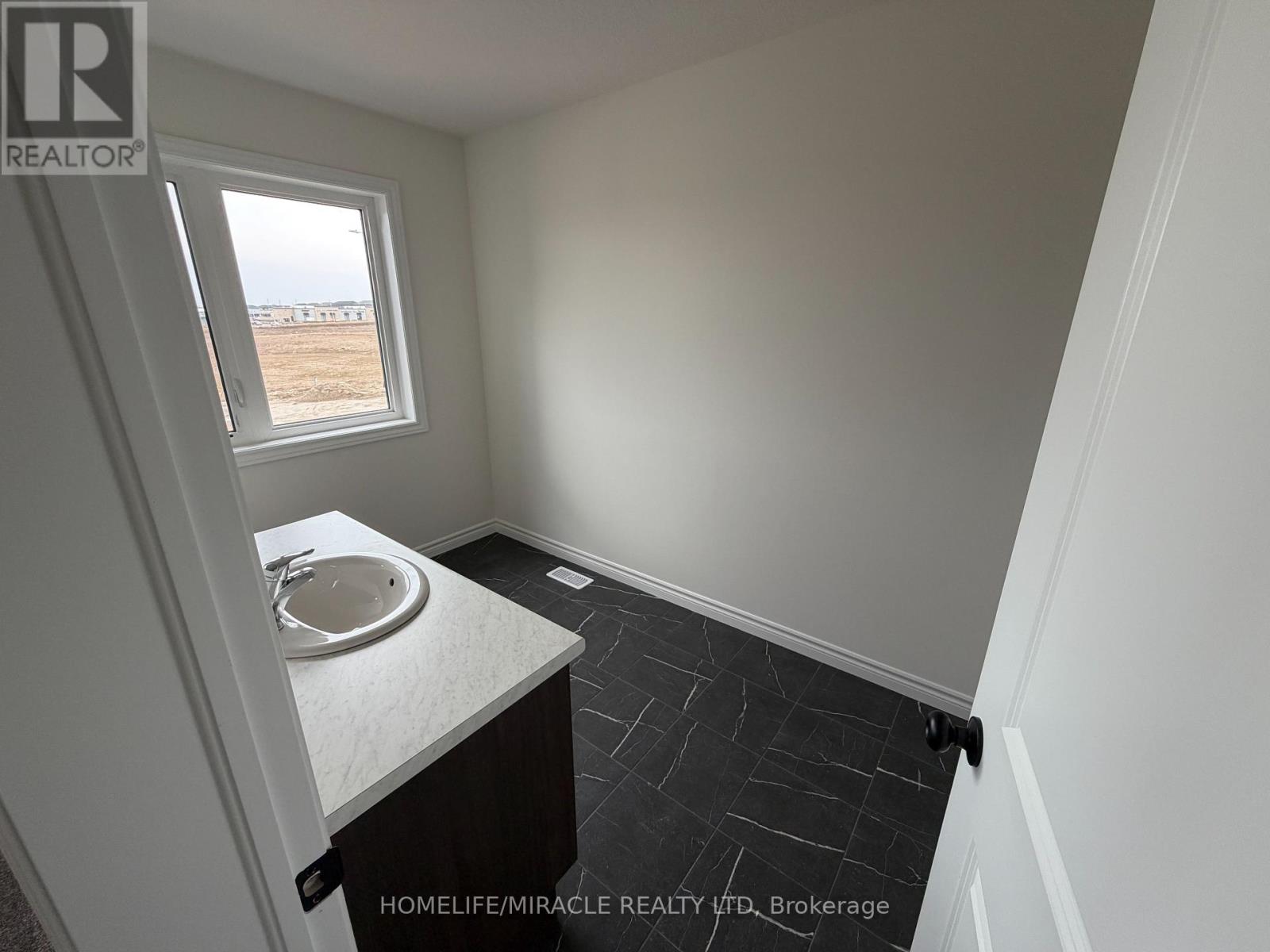 115 MATTINGLEY STREET - 24