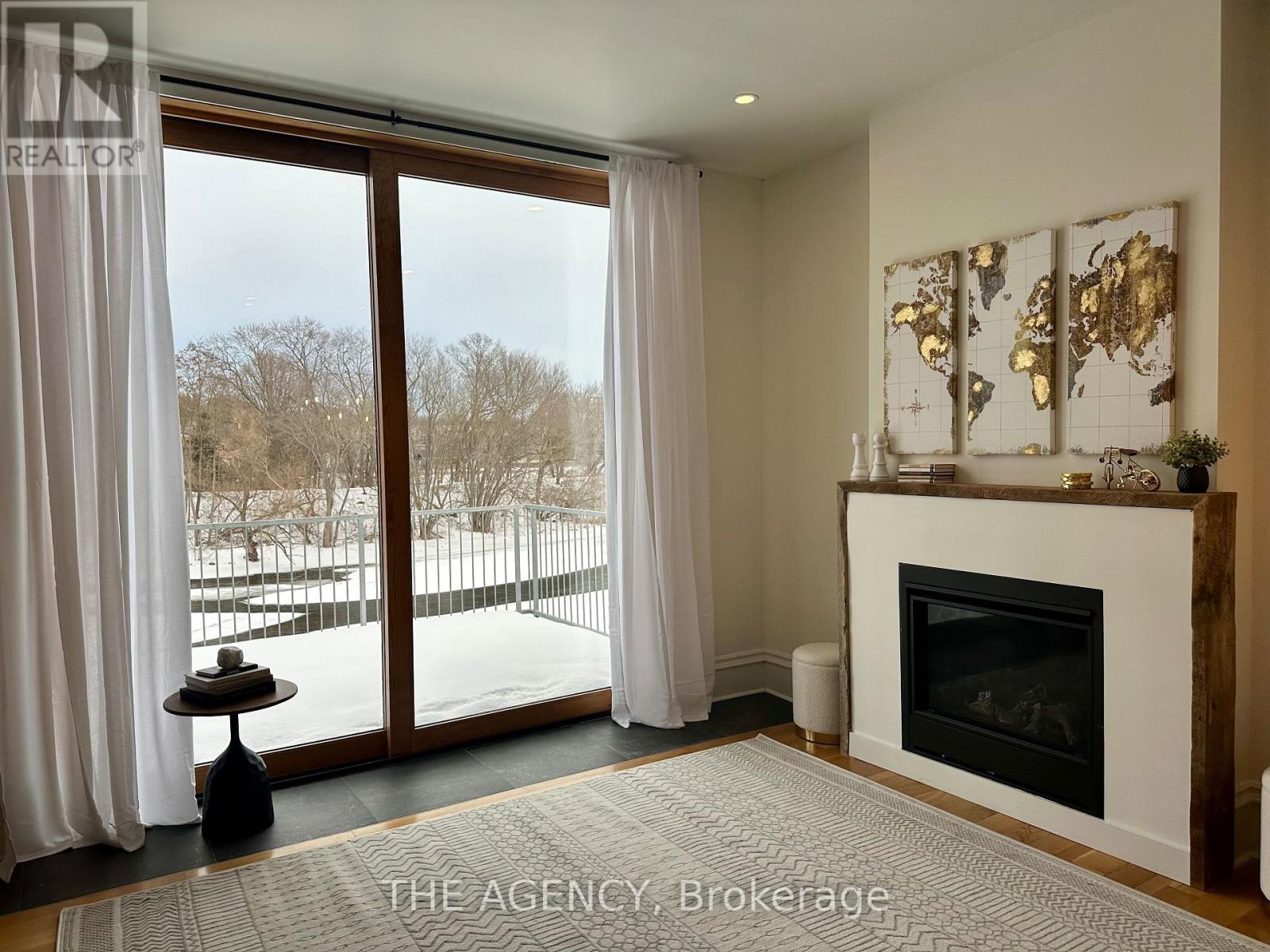 73 GRAND RIVER STREET N