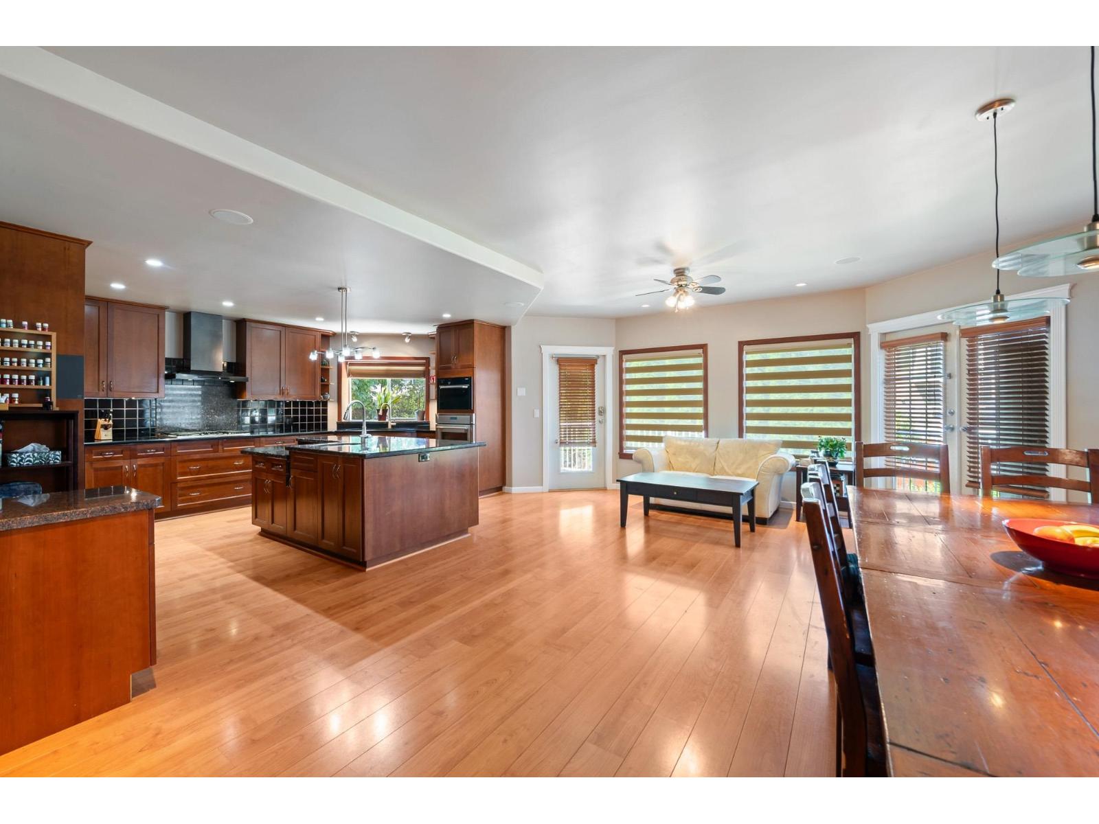 11113 81 AVENUE, Delta