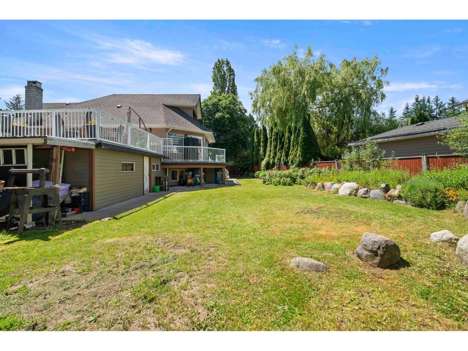 11113 81 AVENUE, Delta