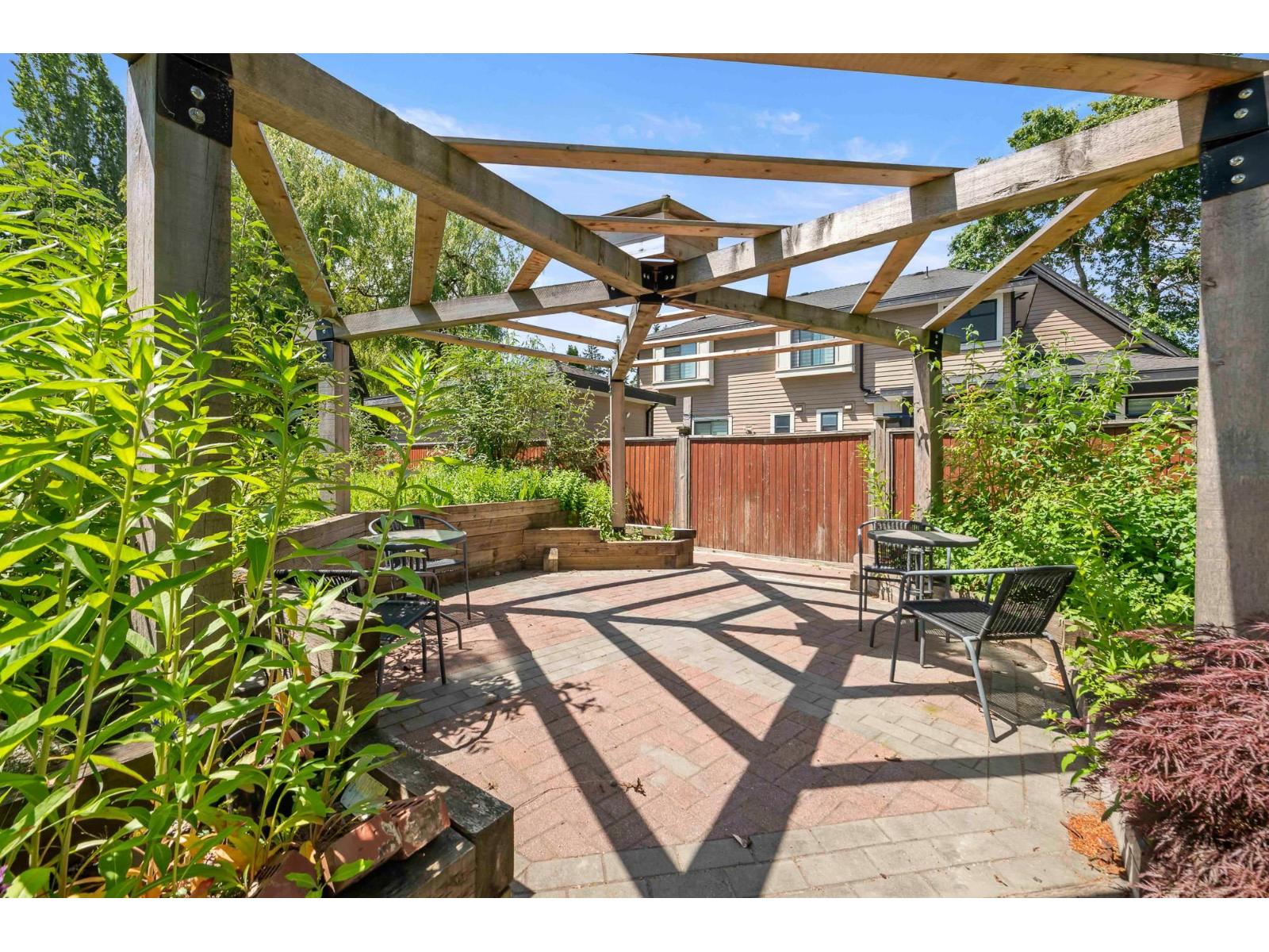 11113 81 AVENUE, Delta