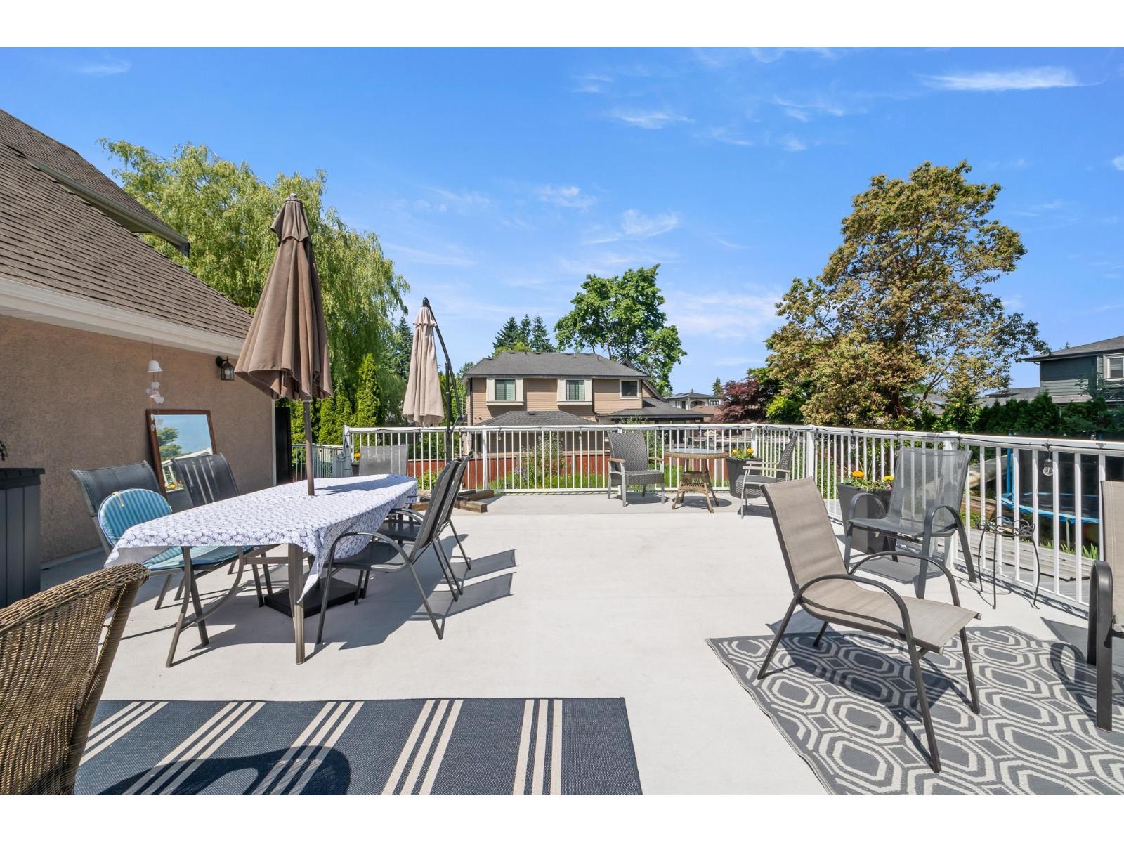 11113 81 AVENUE, Delta