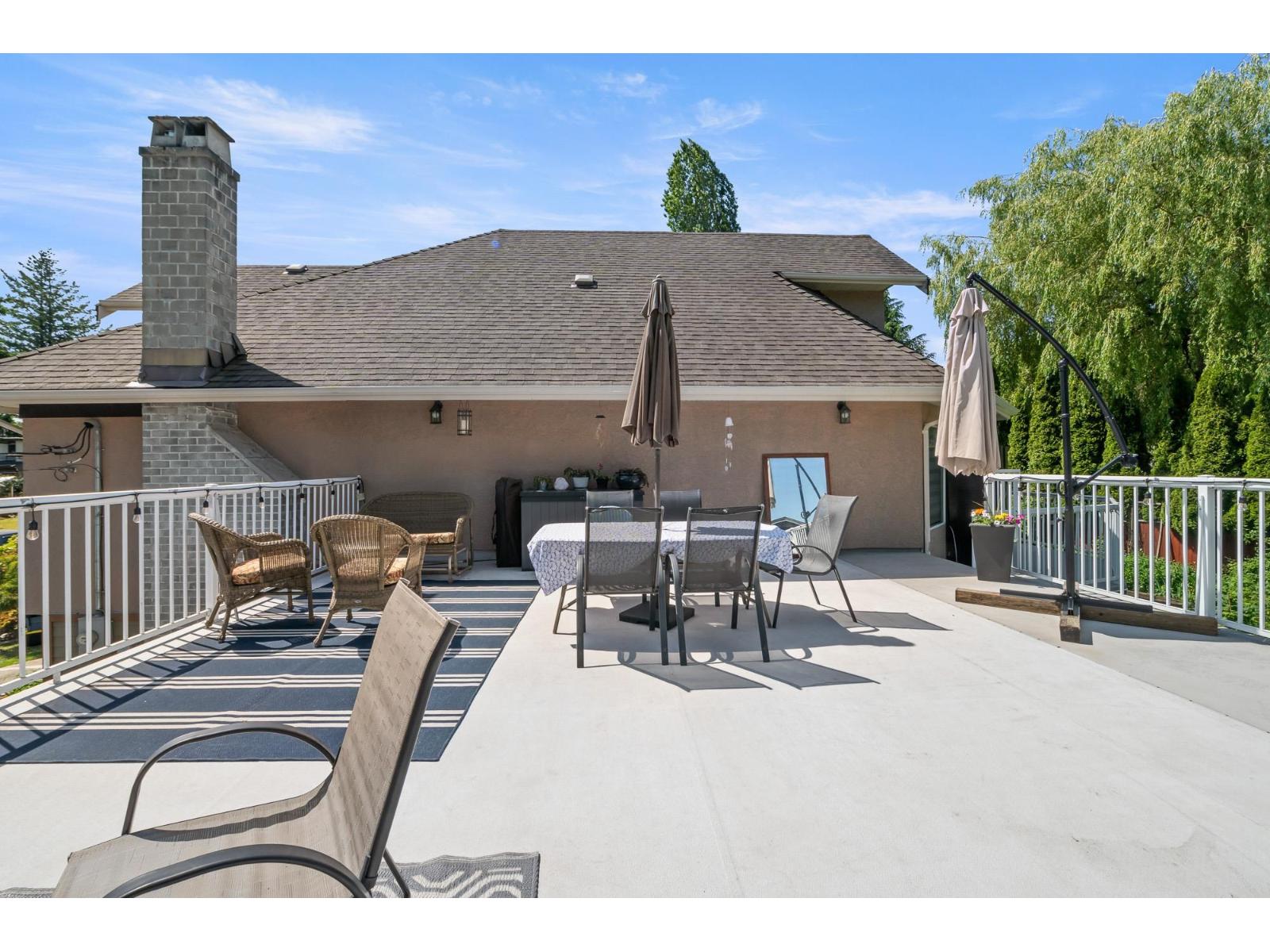 11113 81 AVENUE, Delta