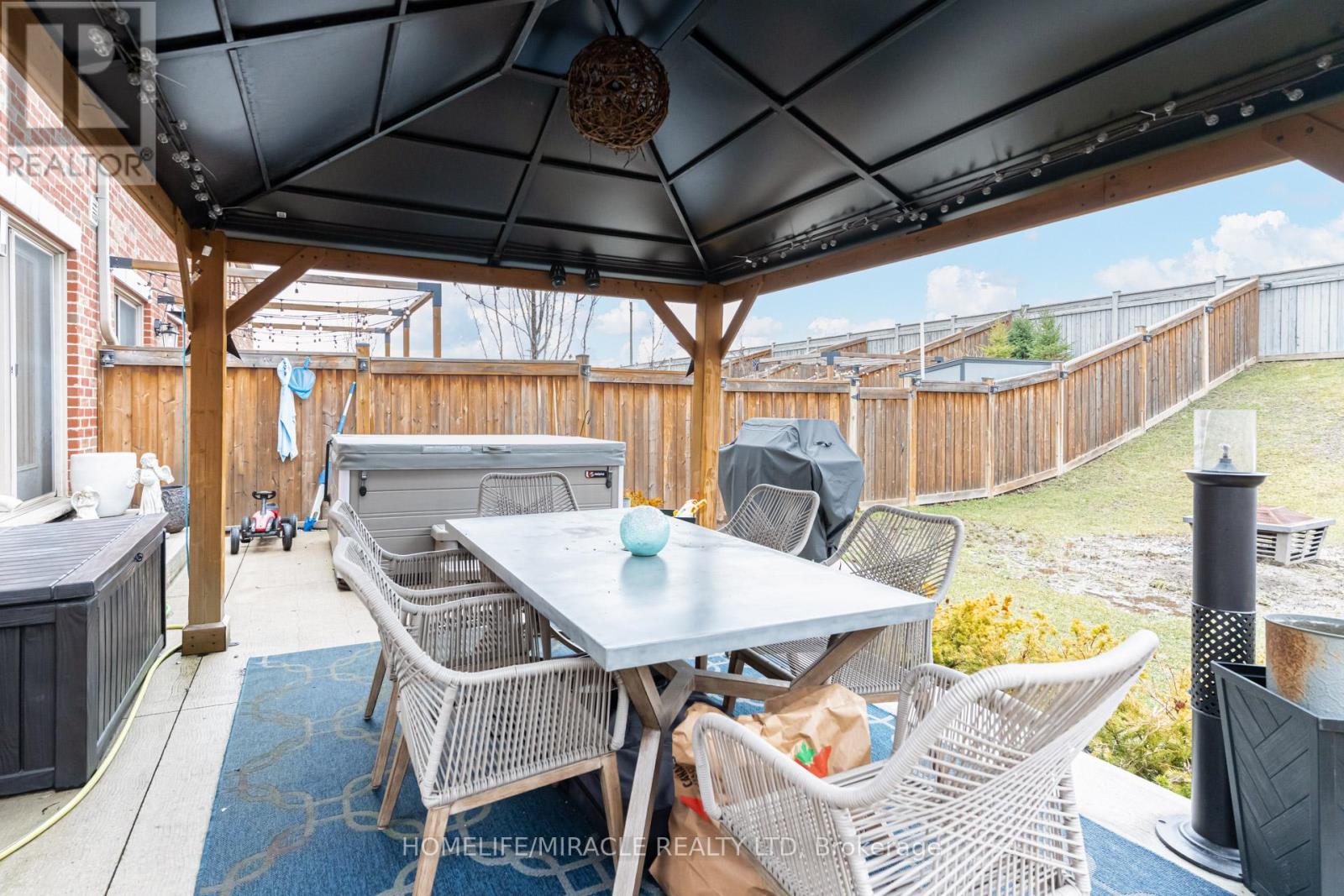 179 HUTCHINSON DRIVE - 40