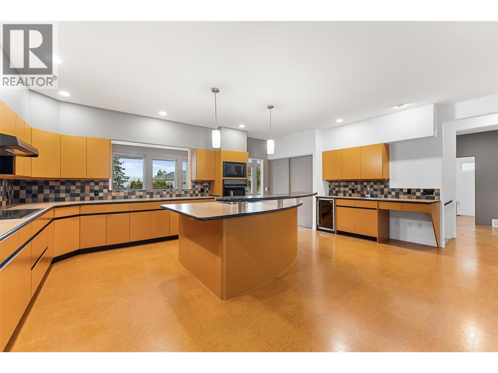 2111 Lillooet Crescent, Kelowna