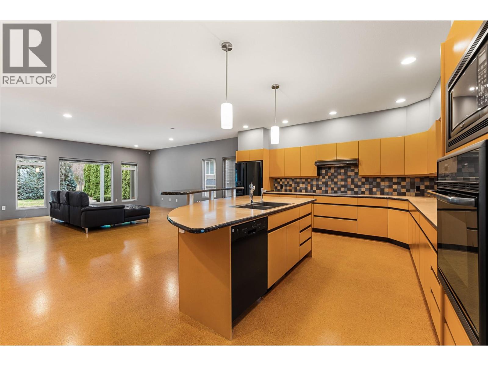 2111 Lillooet Crescent, Kelowna