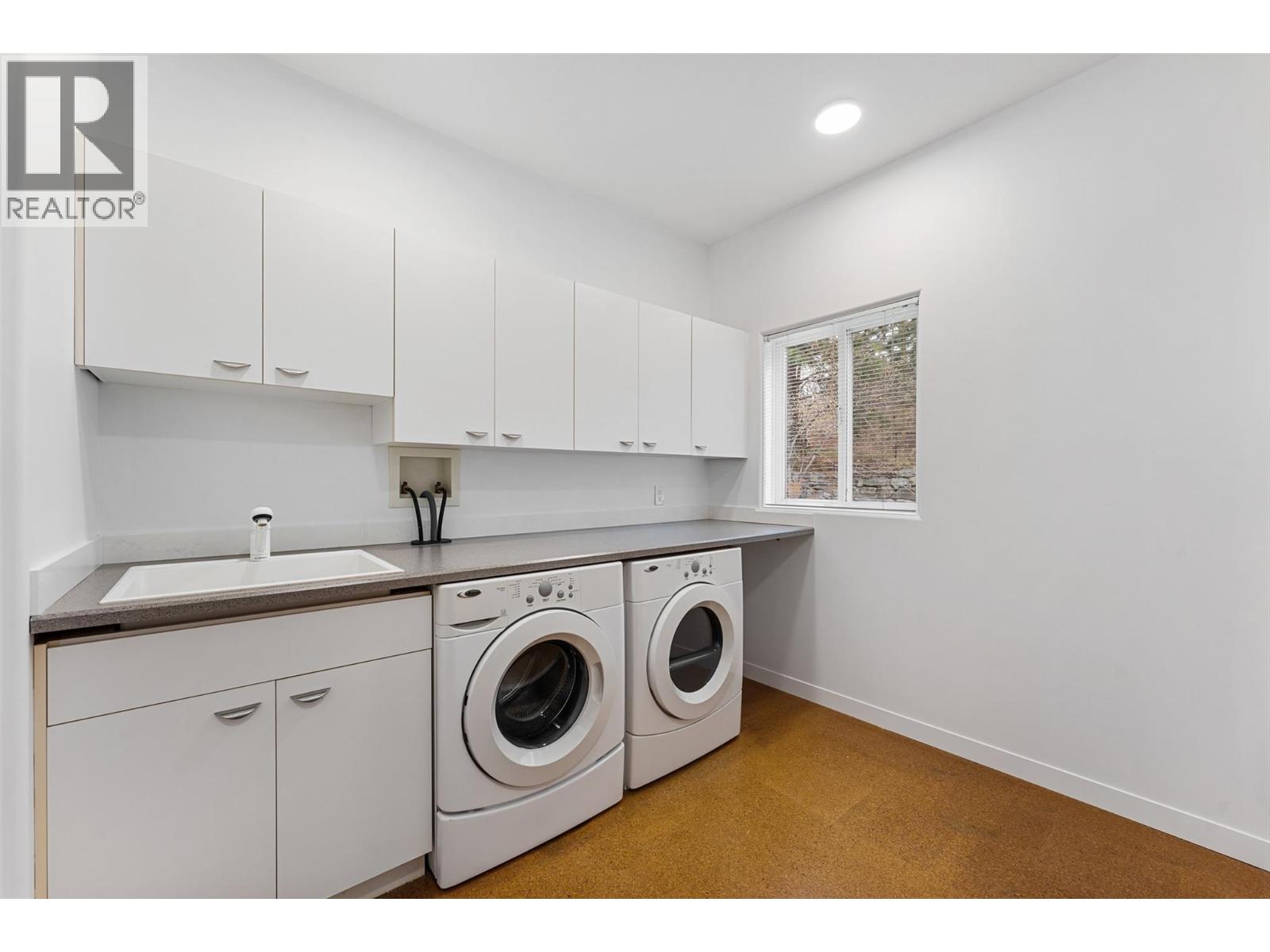 2111 Lillooet Crescent, Kelowna