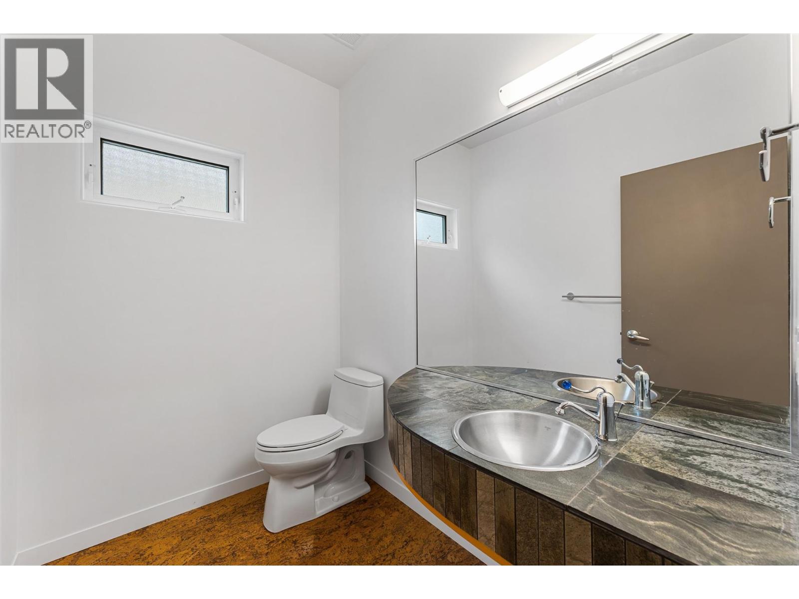 2111 Lillooet Crescent, Kelowna