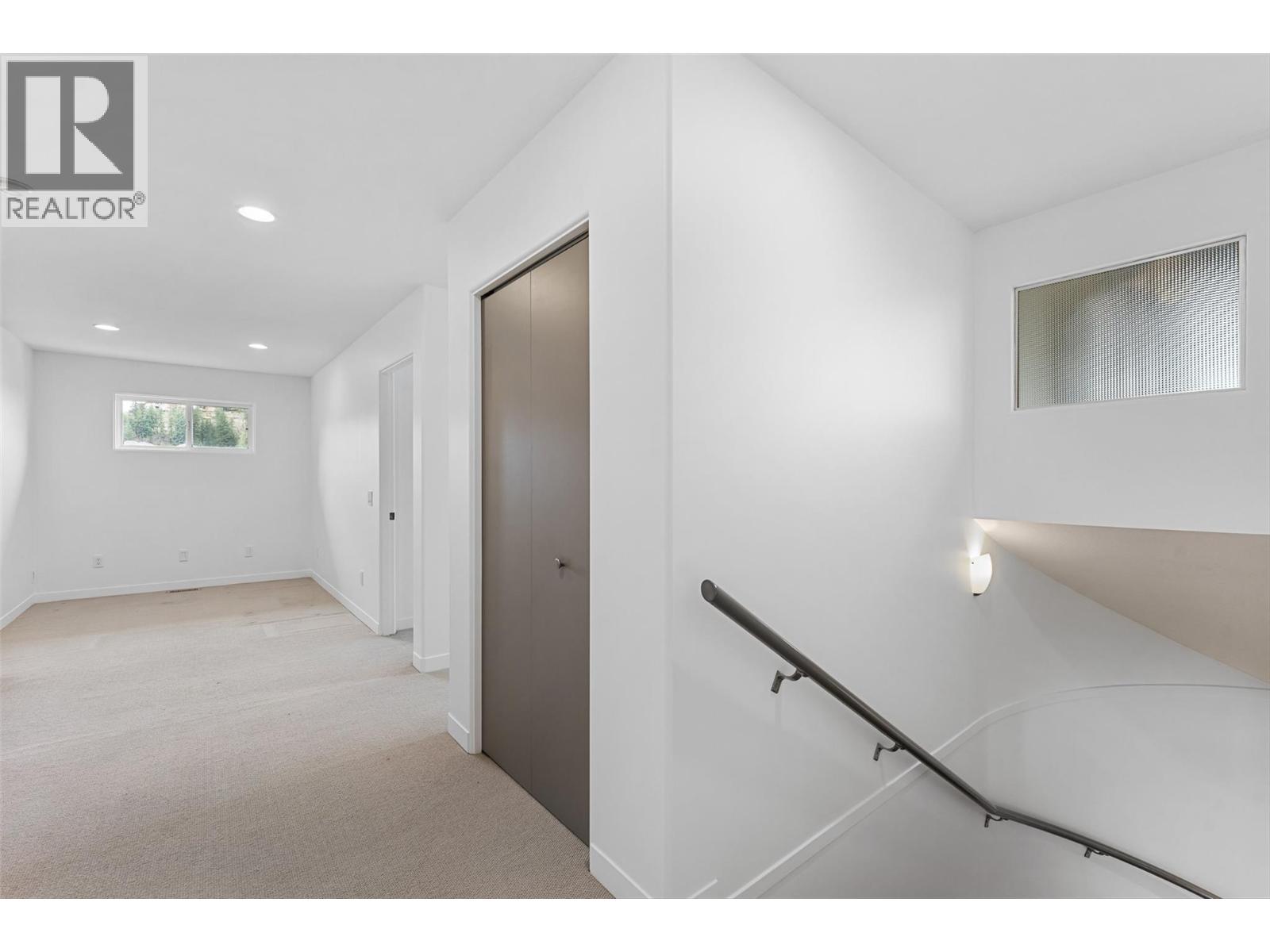 2111 Lillooet Crescent, Kelowna