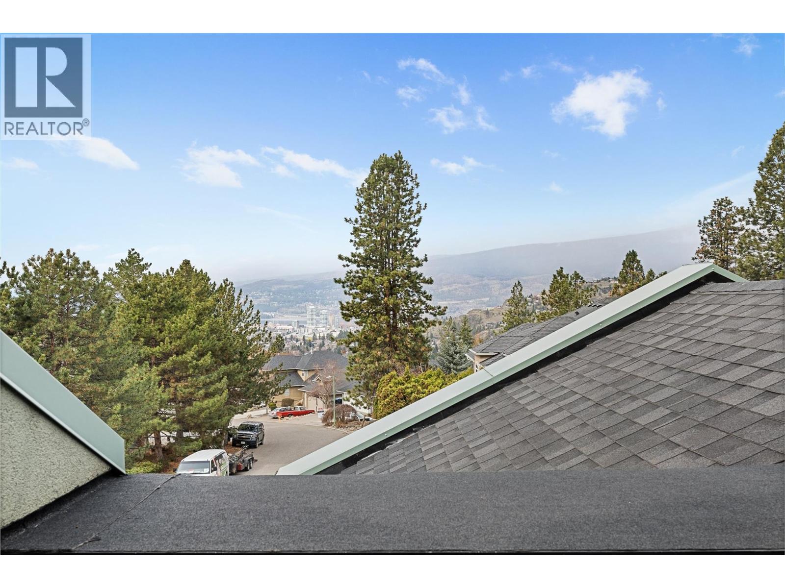 2111 Lillooet Crescent, Kelowna
