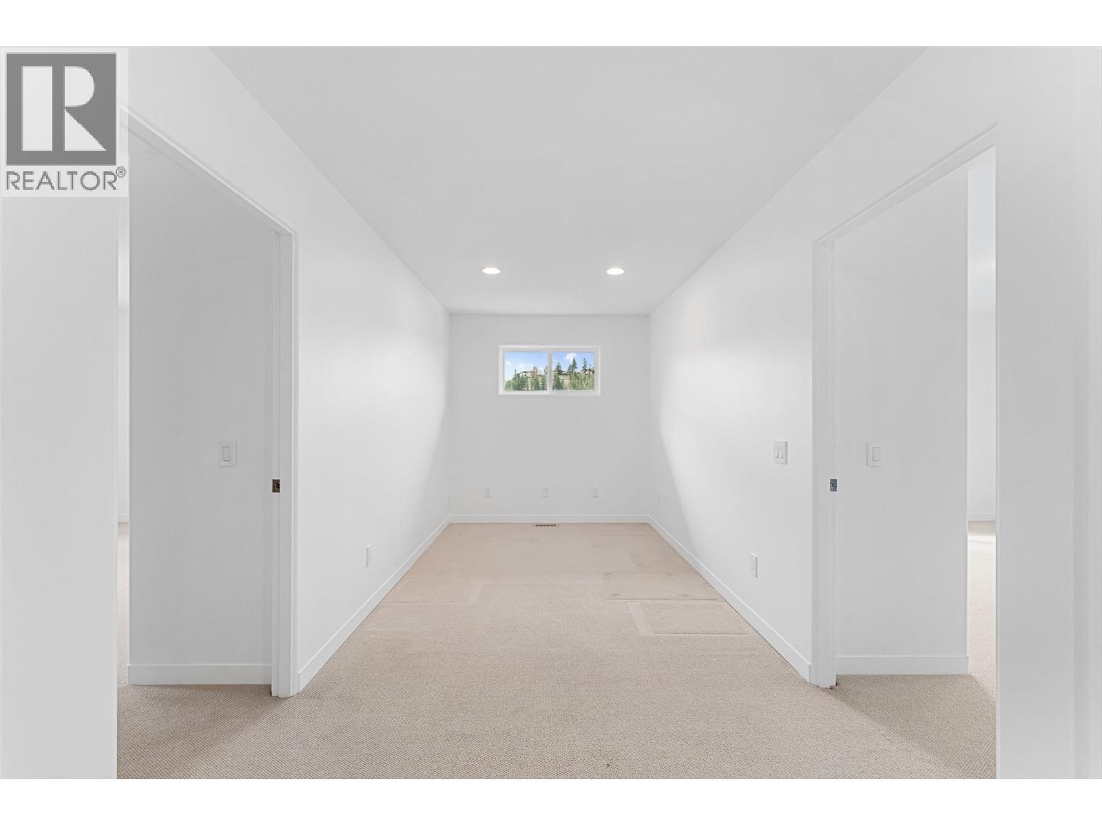 2111 Lillooet Crescent, Kelowna