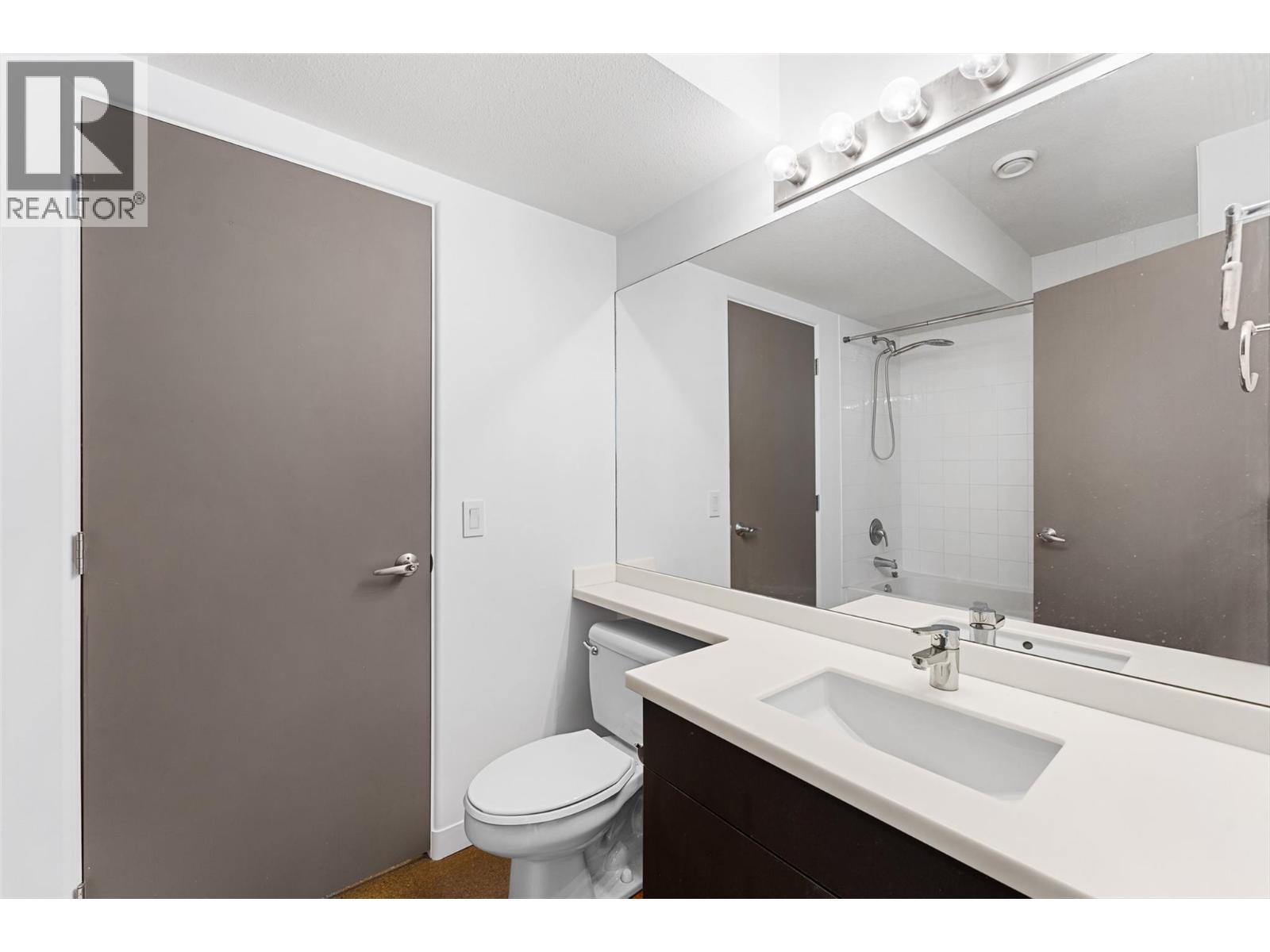 2111 Lillooet Crescent, Kelowna