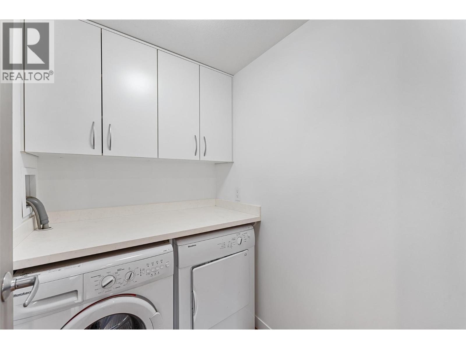 2111 Lillooet Crescent, Kelowna