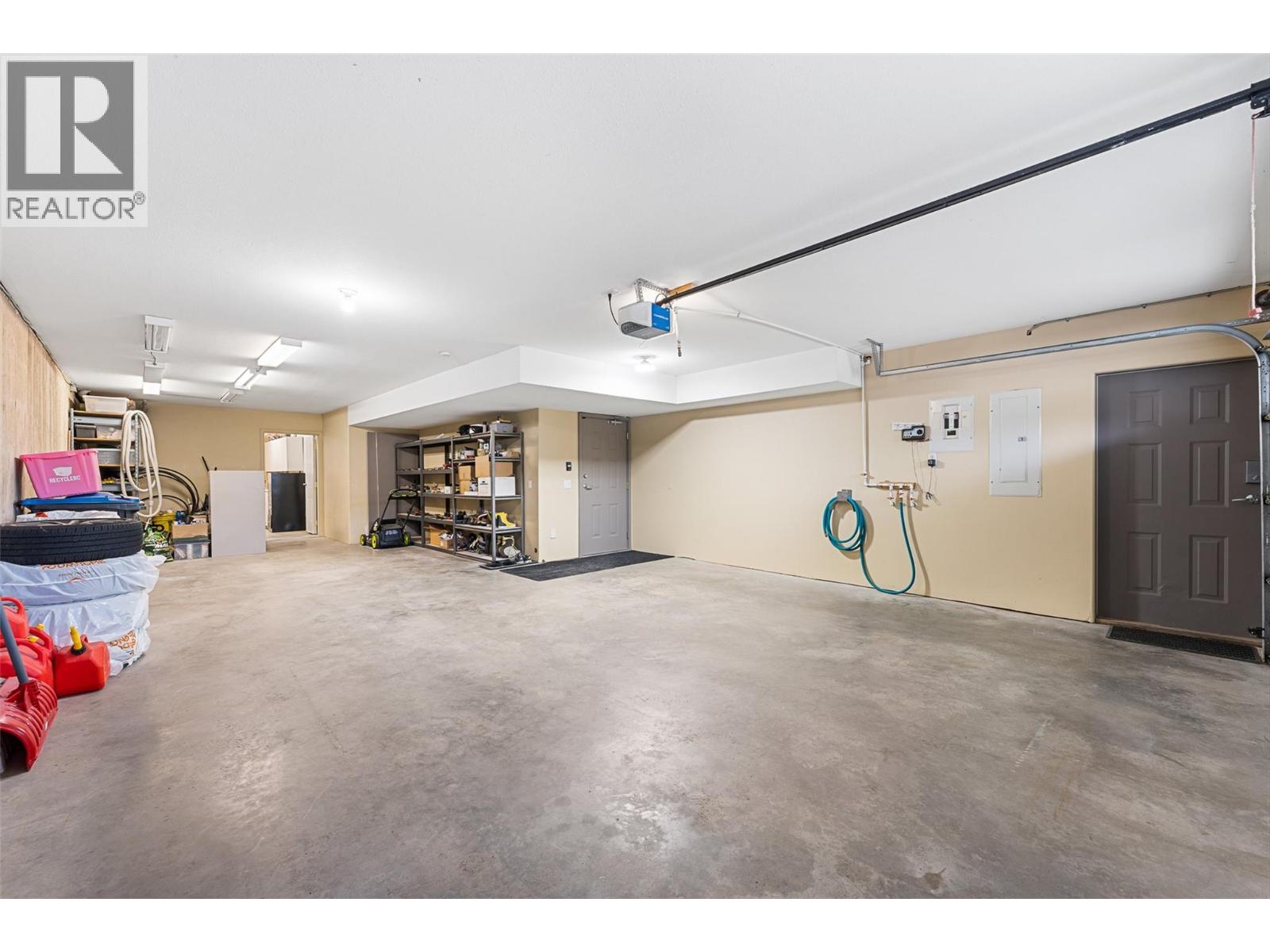 2111 Lillooet Crescent, Kelowna