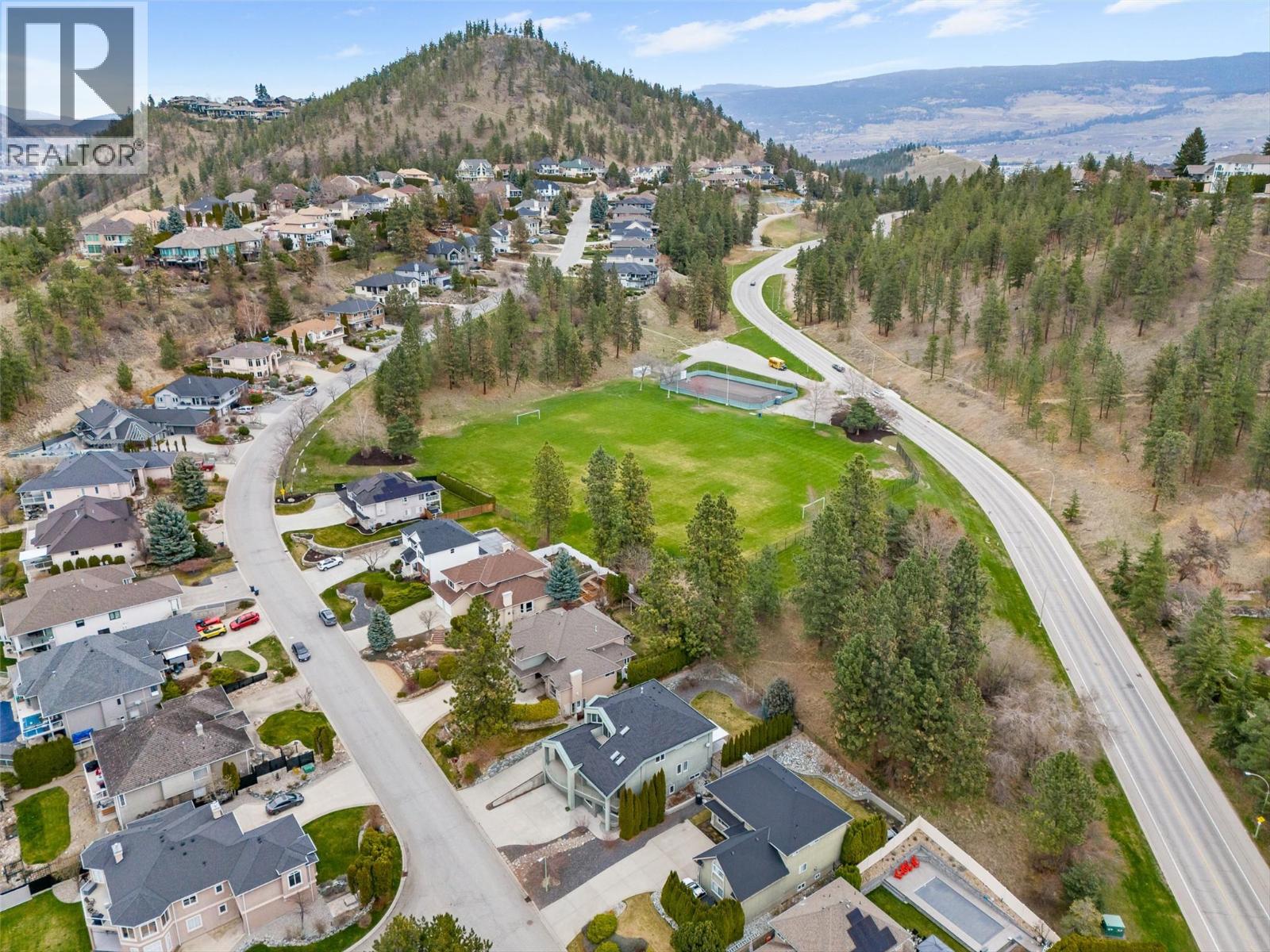 2111 Lillooet Crescent, Kelowna