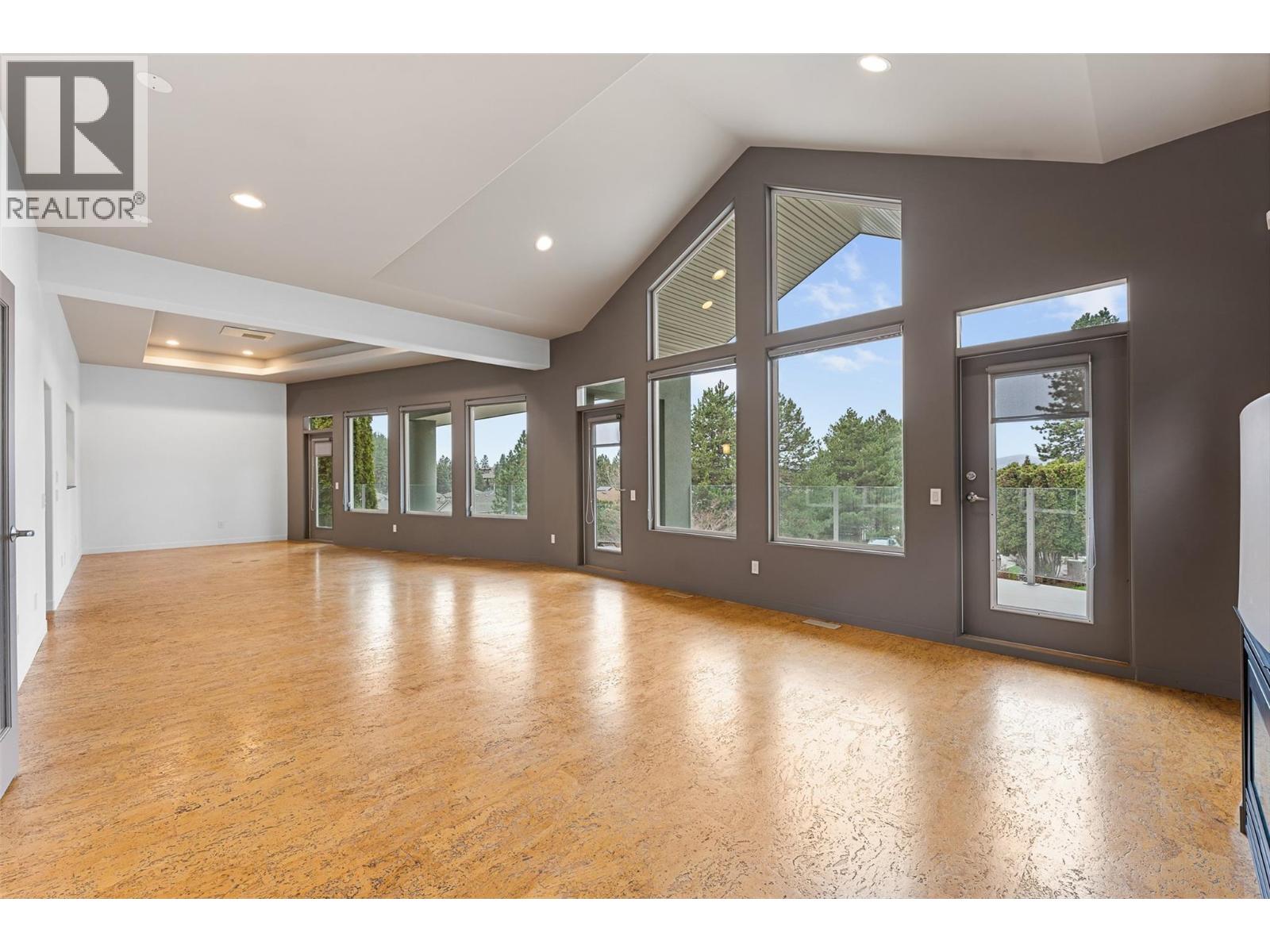 2111 Lillooet Crescent, Kelowna