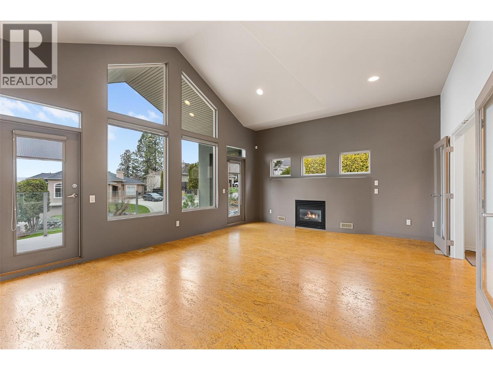 2111 Lillooet Crescent, Kelowna