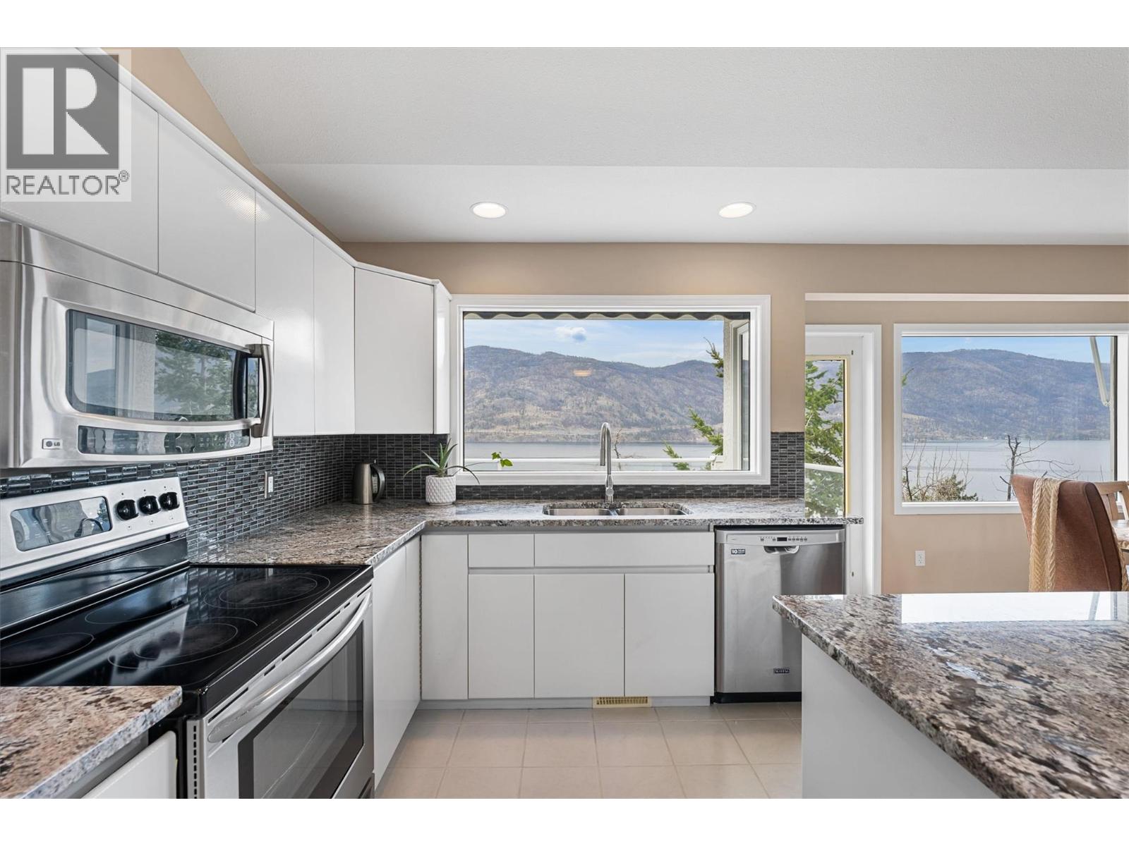 2584 Arthur Road, Kelowna