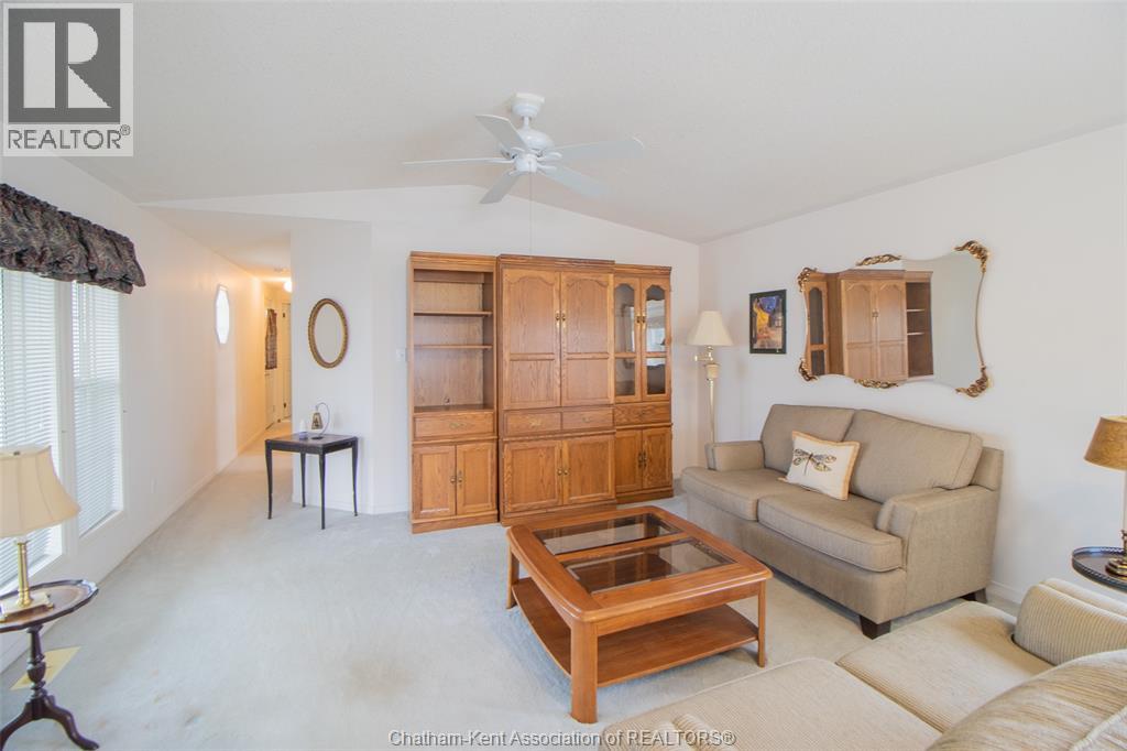 130 REGENCY DRIVE - 9