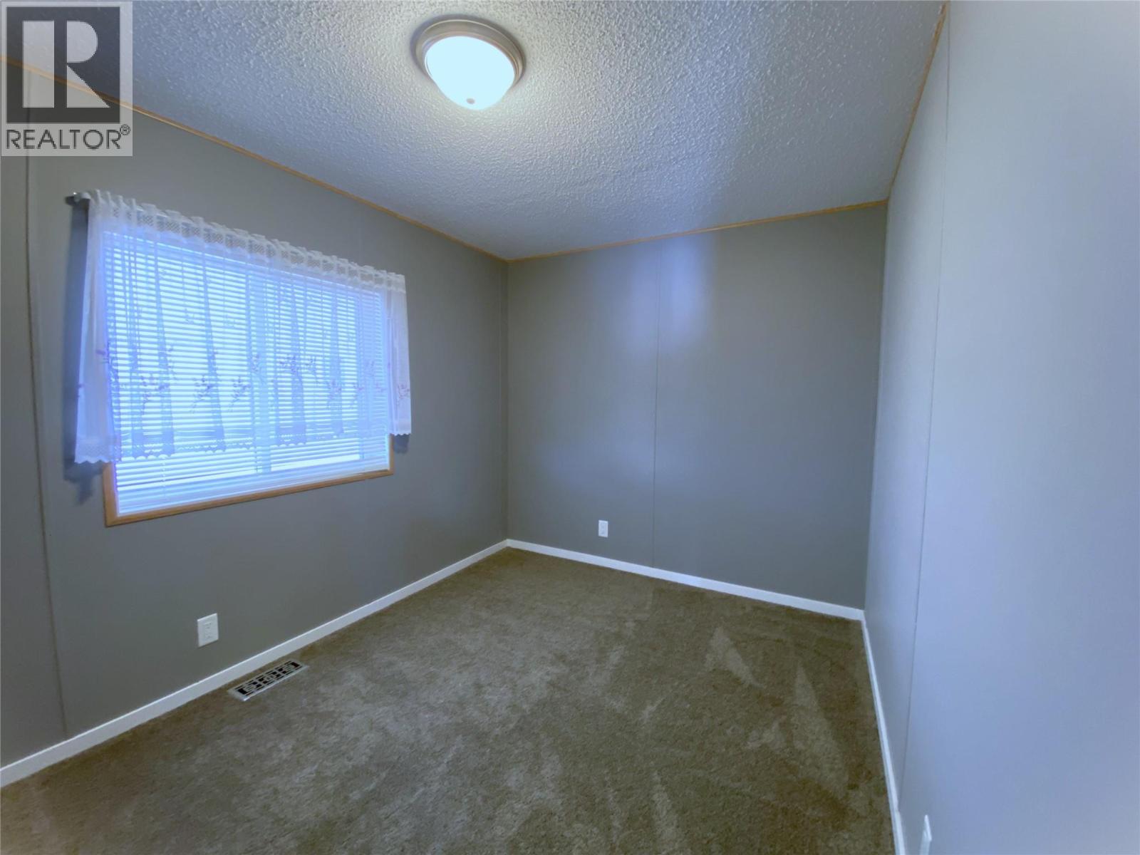 #85 2932 BUCKLEY ROAD - 28