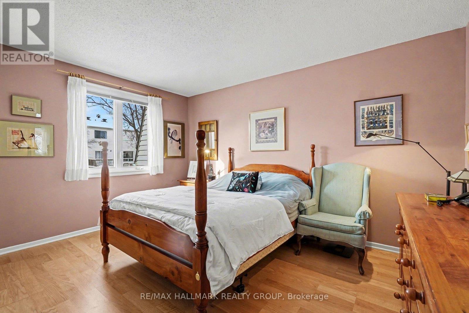 1044 ADLEY ROAD - 19