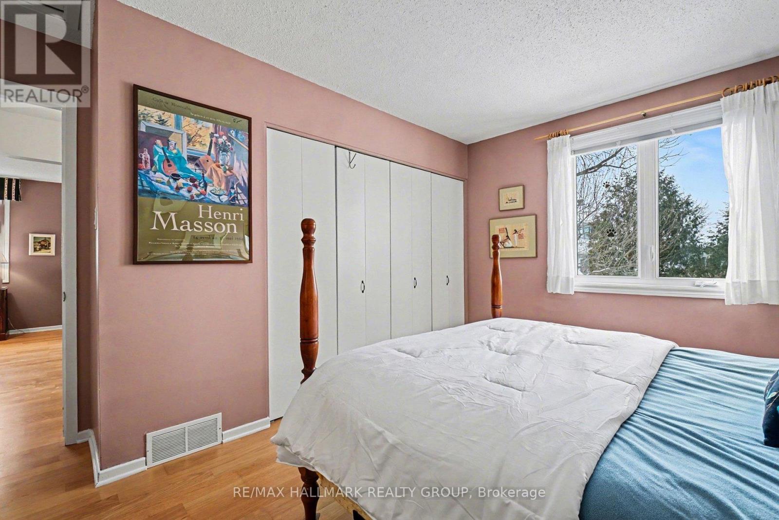 1044 ADLEY ROAD - 20