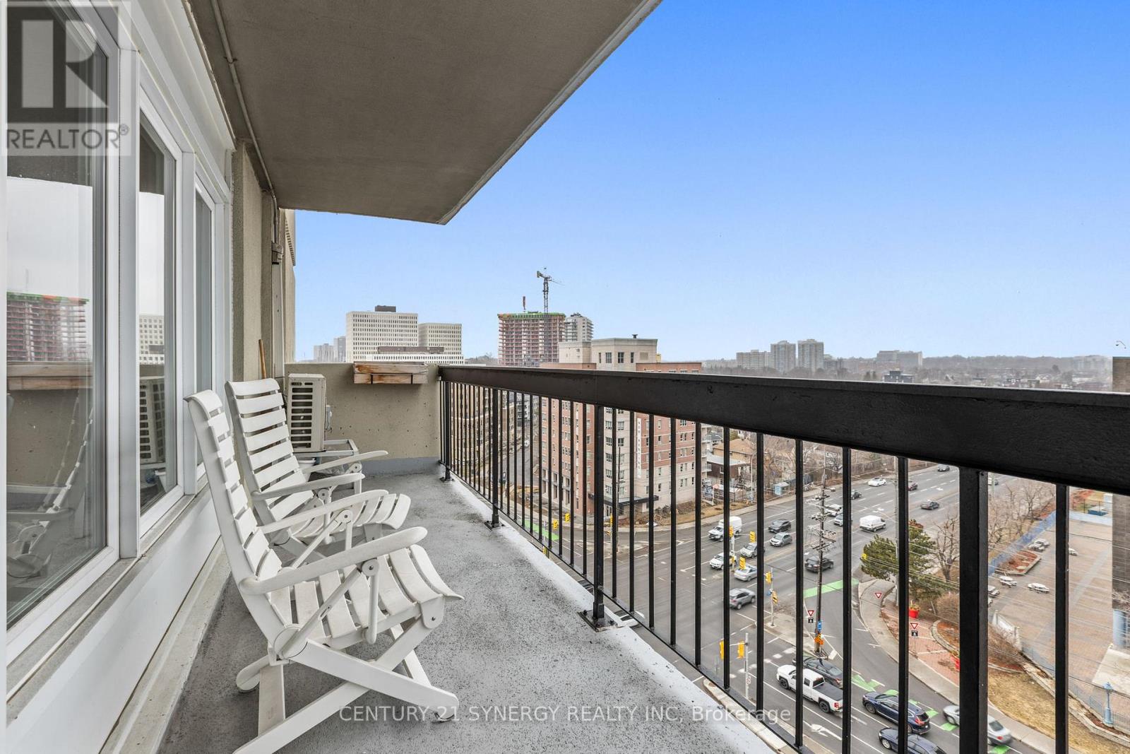 #1009 158A MCARTHUR AVENUE - 17