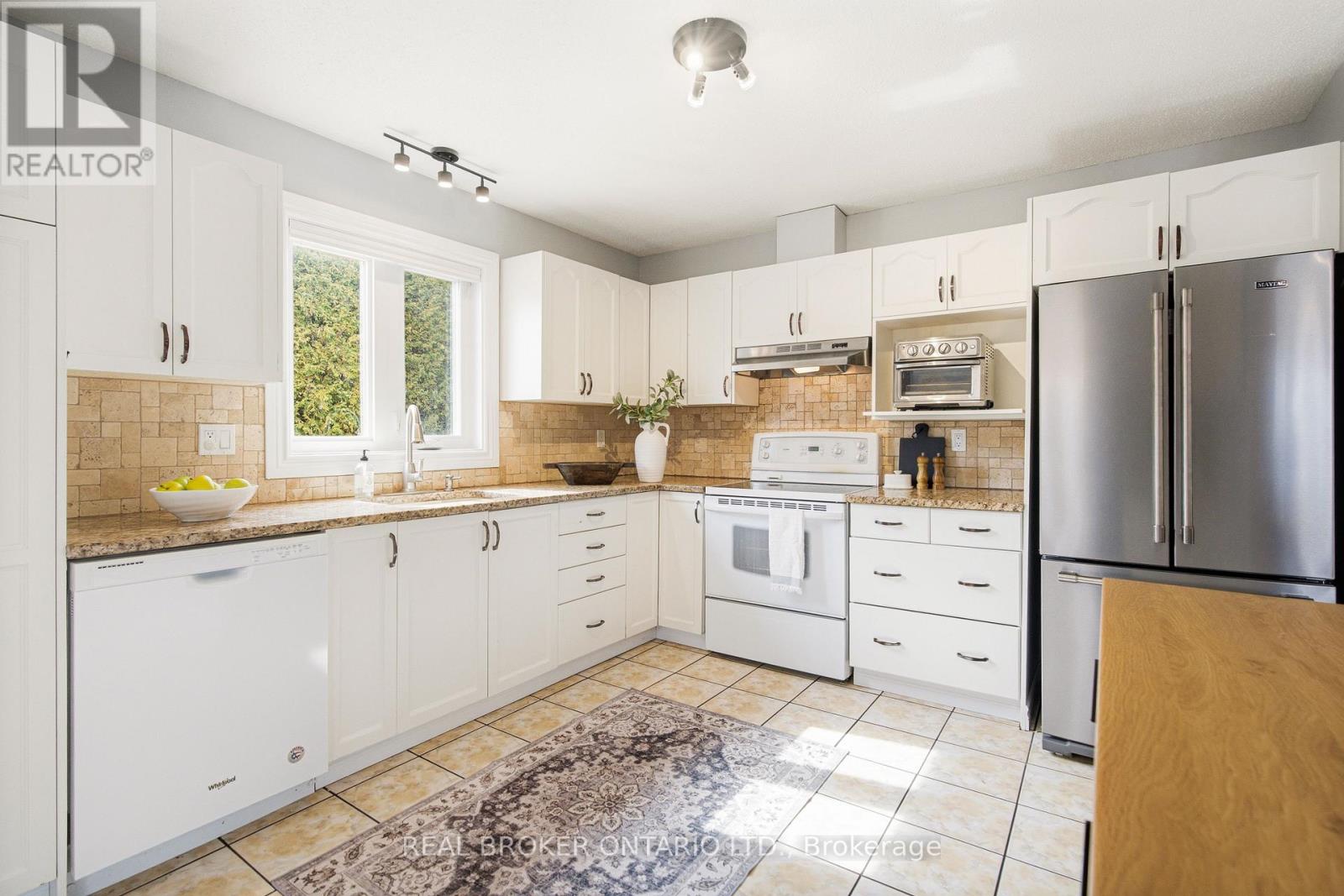 5723 LOYALIST STREET - 13