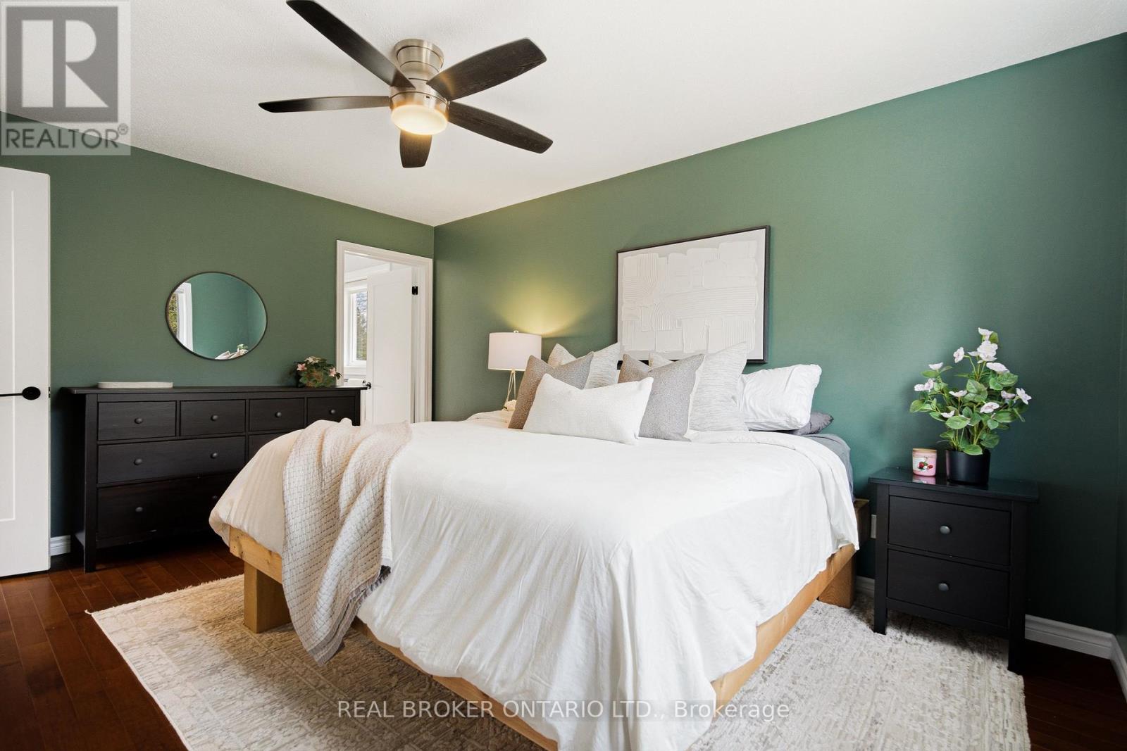 5723 LOYALIST STREET - 17