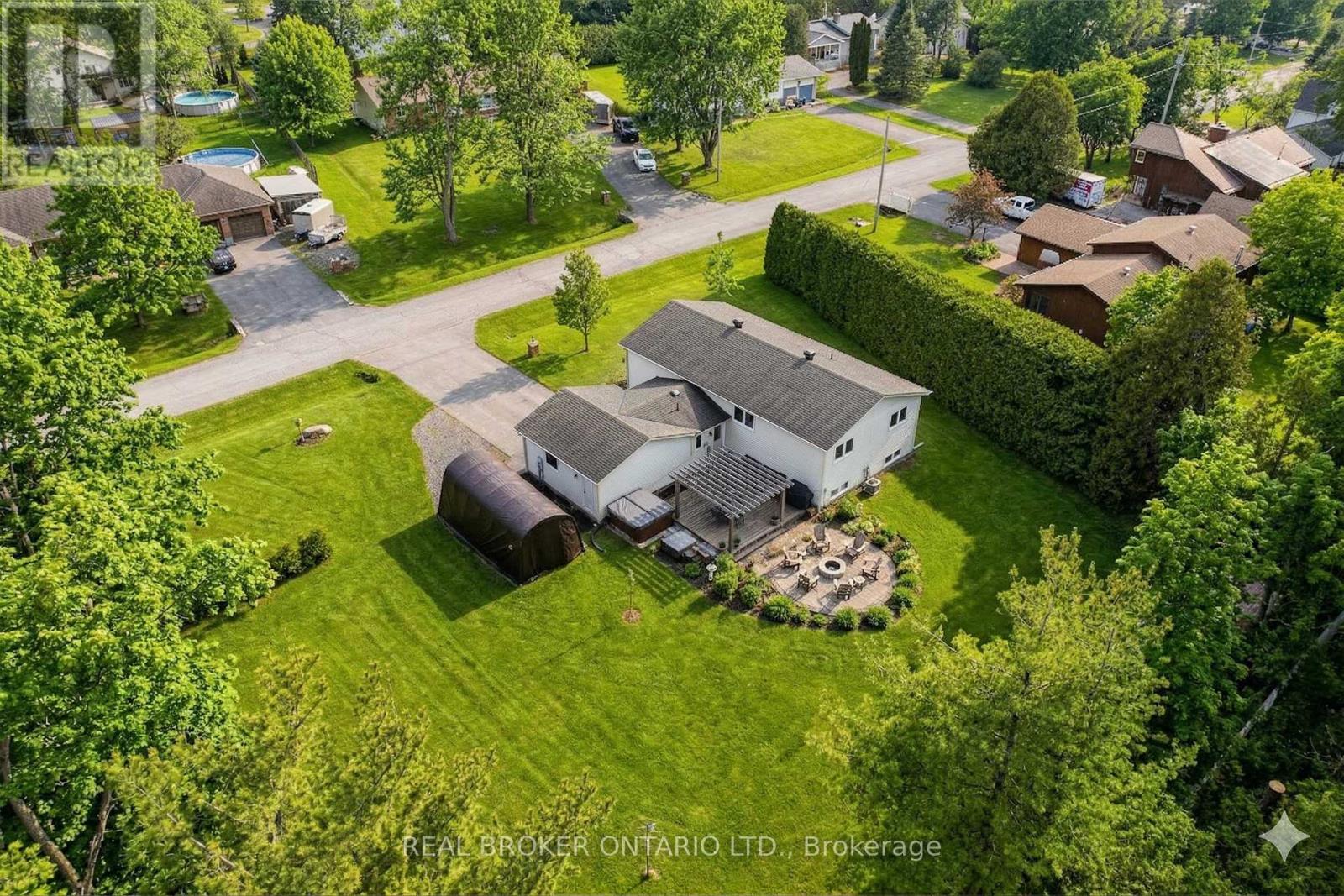 5723 LOYALIST STREET - 39